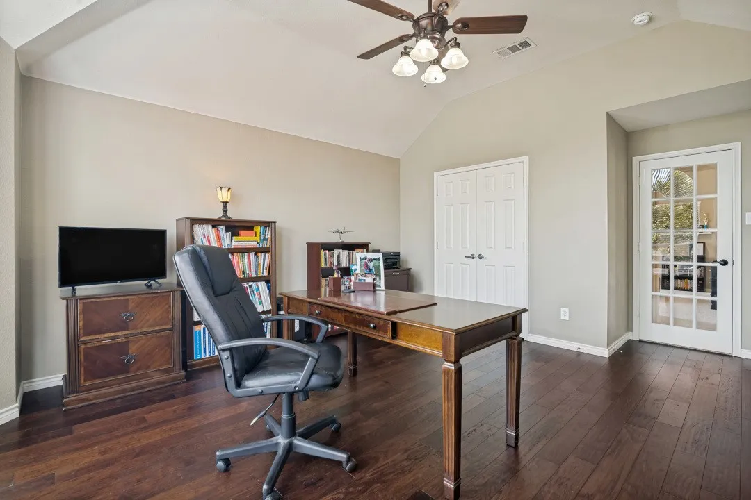 Single Family Residence For Sale in Collin County , 302 Highland Valley Court, Wylie, Texas 75098, 5 Bedroom, 4 Bathroom, 3 Garage spaces, 3,485 Sqft, built in 2005, mls#21364684, Real Estate Agent in Wylie, Homes For Sale in Collin county, Homes For Sale in Wylie, Realtor in Wylie Texas, Real Estate Brokerage Independent Realty Texas, Luminita Cordes Realtor