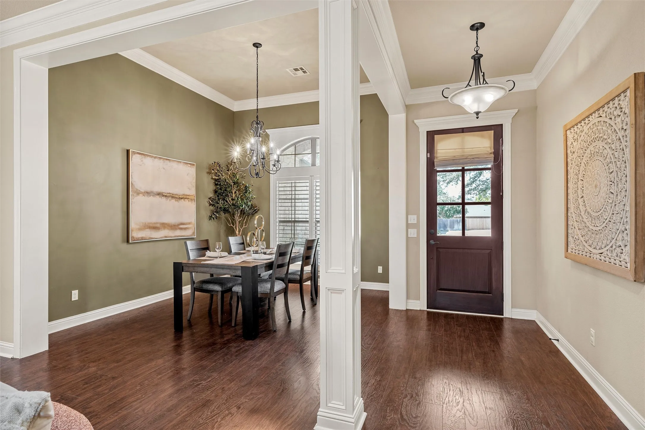 Single Family Residence For Sale in Mc Lennan County , 337 Edinburgh Lane, Waco, Texas 76712, 4 Bedroom, 3 Bathroom, 2 Garage spaces, 2,271 Sqft, built in 2010, mls#21365199, Real Estate Agent in Waco, Homes For Sale in Mc Lennan county, Homes For Sale in Waco, Realtor in Waco Texas, Real Estate Brokerage Independent Realty Texas, Luminita Cordes Realtor