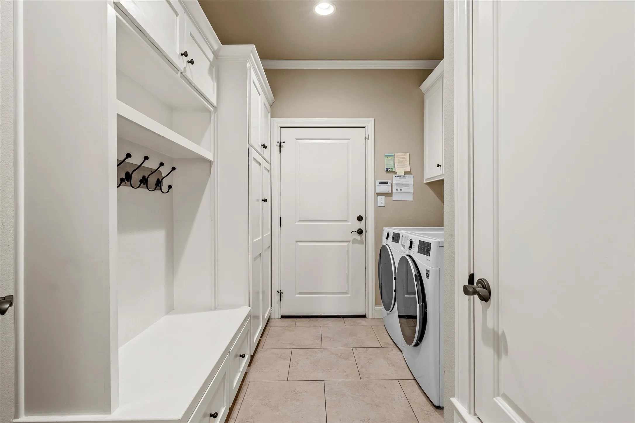 Single Family Residence For Sale in Mc Lennan County , 337 Edinburgh Lane, Waco, Texas 76712, 4 Bedroom, 3 Bathroom, 2 Garage spaces, 2,271 Sqft, built in 2010, mls#21365199, Real Estate Agent in Waco, Homes For Sale in Mc Lennan county, Homes For Sale in Waco, Realtor in Waco Texas, Real Estate Brokerage Independent Realty Texas, Luminita Cordes Realtor
