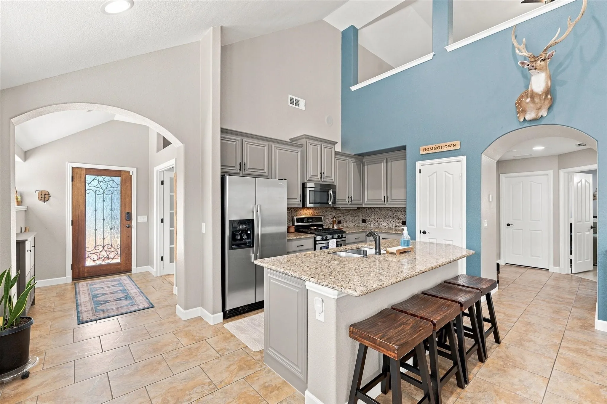 Single Family Residence For Sale in Tarrant County , 102 Chase Oaks Court, Mansfield, Texas 76063, 4 Bedroom, 3 Bathroom, 3 Garage spaces, 2,276 Sqft, built in 2011, mls#21363558, Real Estate Agent in Mansfield, Homes For Sale in Tarrant county, Homes For Sale in Mansfield, Realtor in Mansfield Texas, Real Estate Brokerage Independent Realty Texas, Luminita Cordes Realtor