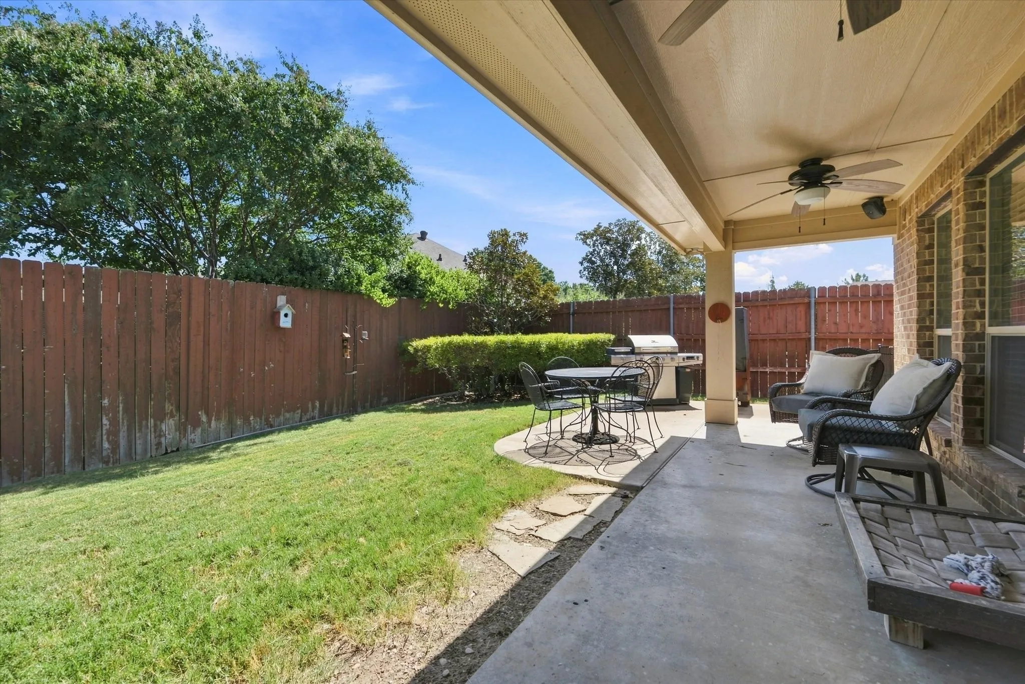 Single Family Residence For Sale in Tarrant County , 102 Chase Oaks Court, Mansfield, Texas 76063, 4 Bedroom, 3 Bathroom, 3 Garage spaces, 2,276 Sqft, built in 2011, mls#21363558, Real Estate Agent in Mansfield, Homes For Sale in Tarrant county, Homes For Sale in Mansfield, Realtor in Mansfield Texas, Real Estate Brokerage Independent Realty Texas, Luminita Cordes Realtor
