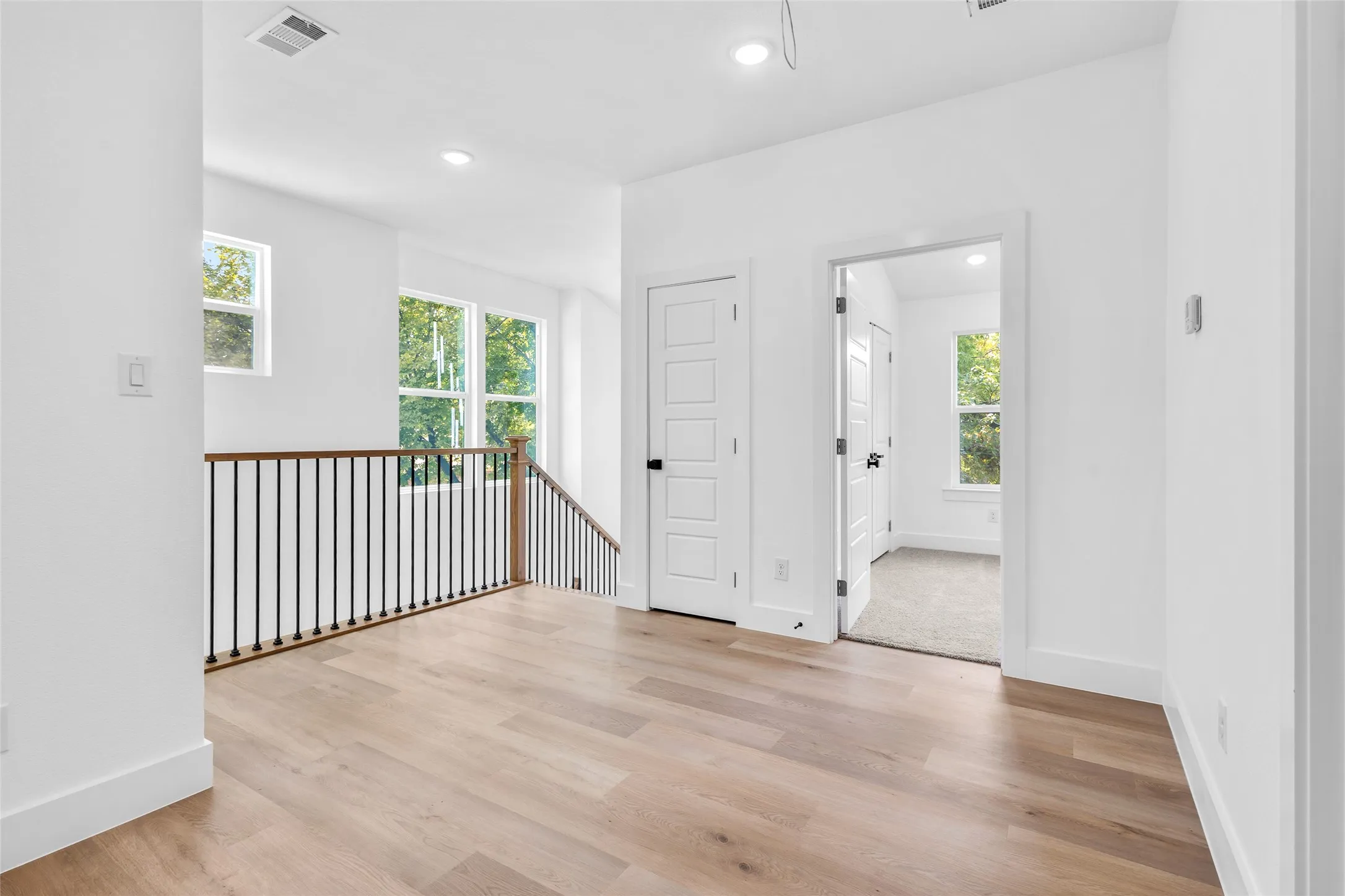 Single Family Residence For Sale in Dallas County , 4317 Myrtle Street, Dallas, Texas 75215, 4 Bedroom, 3 Bathroom, 2 Garage spaces, 2,002 Sqft, built in 2026, mls#21305681, Real Estate Agent in Dallas, Homes For Sale in Dallas county, Homes For Sale in Dallas, Realtor in Dallas Texas, Real Estate Brokerage Independent Realty Texas, Luminita Cordes Realtor