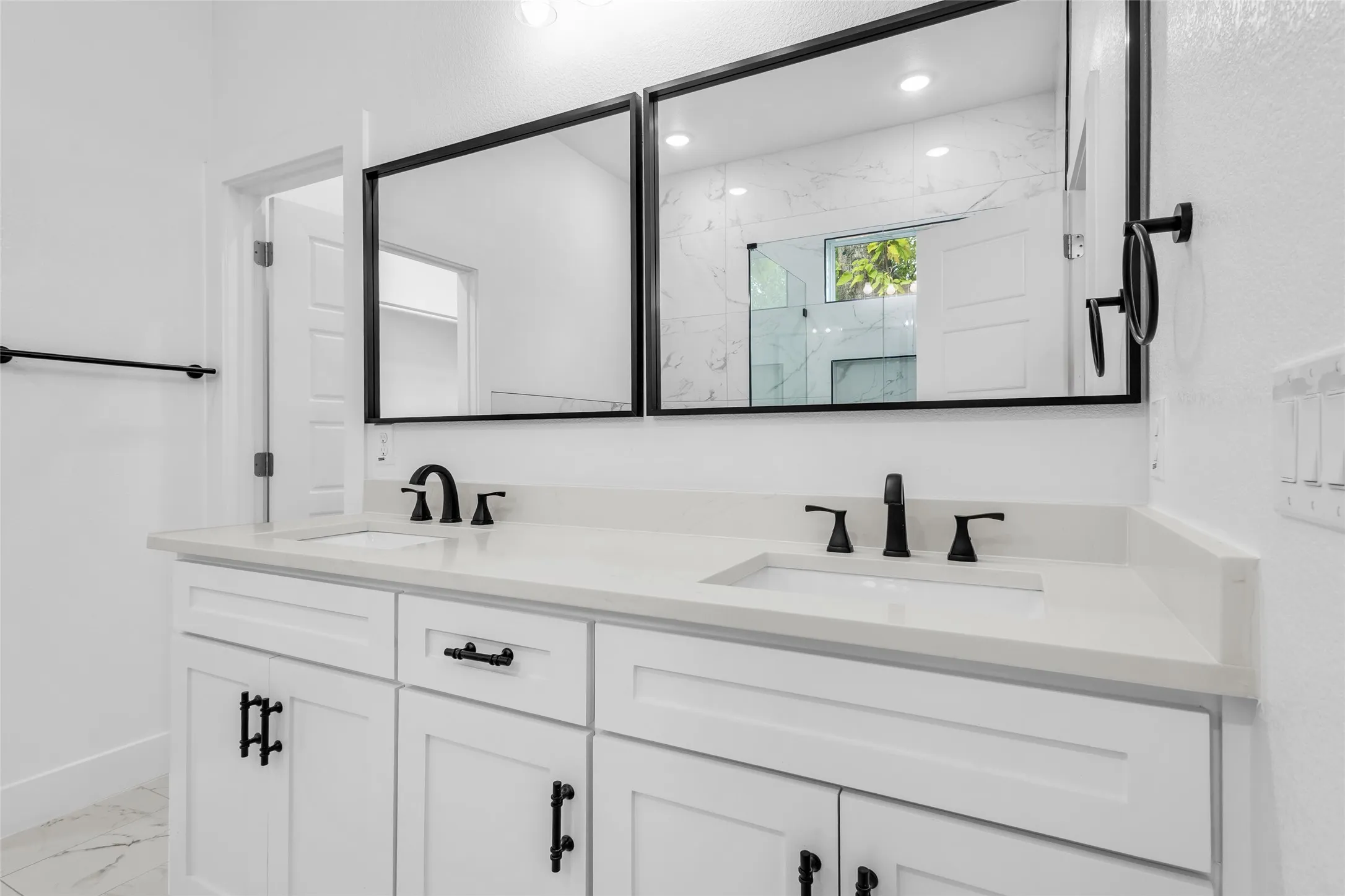 Single Family Residence For Sale in Dallas County , 4317 Myrtle Street, Dallas, Texas 75215, 4 Bedroom, 3 Bathroom, 2 Garage spaces, 2,002 Sqft, built in 2026, mls#21305681, Real Estate Agent in Dallas, Homes For Sale in Dallas county, Homes For Sale in Dallas, Realtor in Dallas Texas, Real Estate Brokerage Independent Realty Texas, Luminita Cordes Realtor