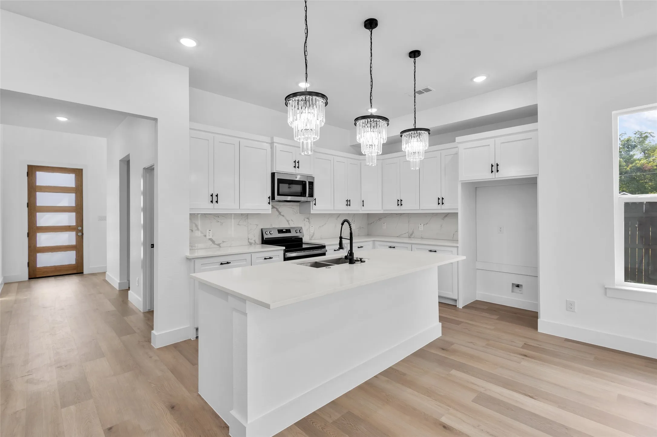 Single Family Residence For Sale in Dallas County , 4317 Myrtle Street, Dallas, Texas 75215, 4 Bedroom, 3 Bathroom, 2 Garage spaces, 2,002 Sqft, built in 2026, mls#21305681, Real Estate Agent in Dallas, Homes For Sale in Dallas county, Homes For Sale in Dallas, Realtor in Dallas Texas, Real Estate Brokerage Independent Realty Texas, Luminita Cordes Realtor