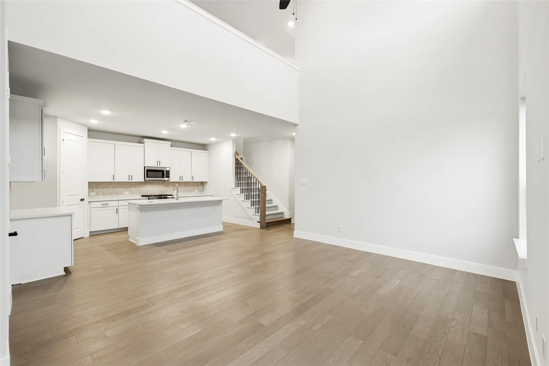 Single Family Residence For Rent in Collin County , 7281 Confetti Lane, Frisco, Texas 75033, 4 Bedroom, 3 Bathroom, 2 Garage spaces, 2,530 Sqft, built in 2026, mls#21362850, Real Estate Agent in Frisco, Homes For Rent in Collin county, Homes For Rent in Frisco, Realtor in Frisco Texas, Real Estate Brokerage Independent Realty Texas, Luminita Cordes Realtor