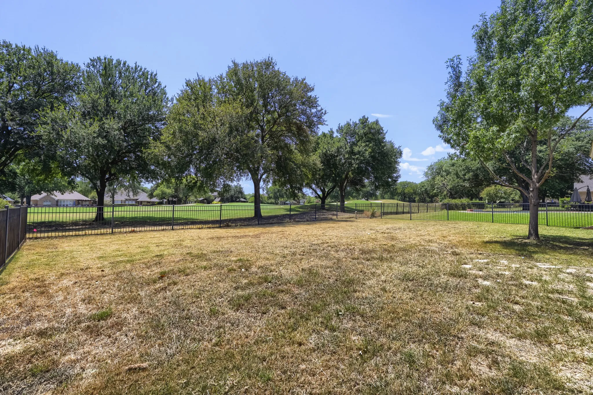 Single Family Residence For Sale in Tarrant County , 3632 Stone Creek Lane S, Fort Worth, Texas 76137, 4 Bedroom, 2 Bathroom, 2 Garage spaces, 2,278 Sqft, built in 1994, mls#21360635, Real Estate Agent in Fort Worth, Homes For Sale in Tarrant county, Homes For Sale in Fort Worth, Realtor in Fort Worth Texas, Real Estate Brokerage Independent Realty Texas, Luminita Cordes Realtor
