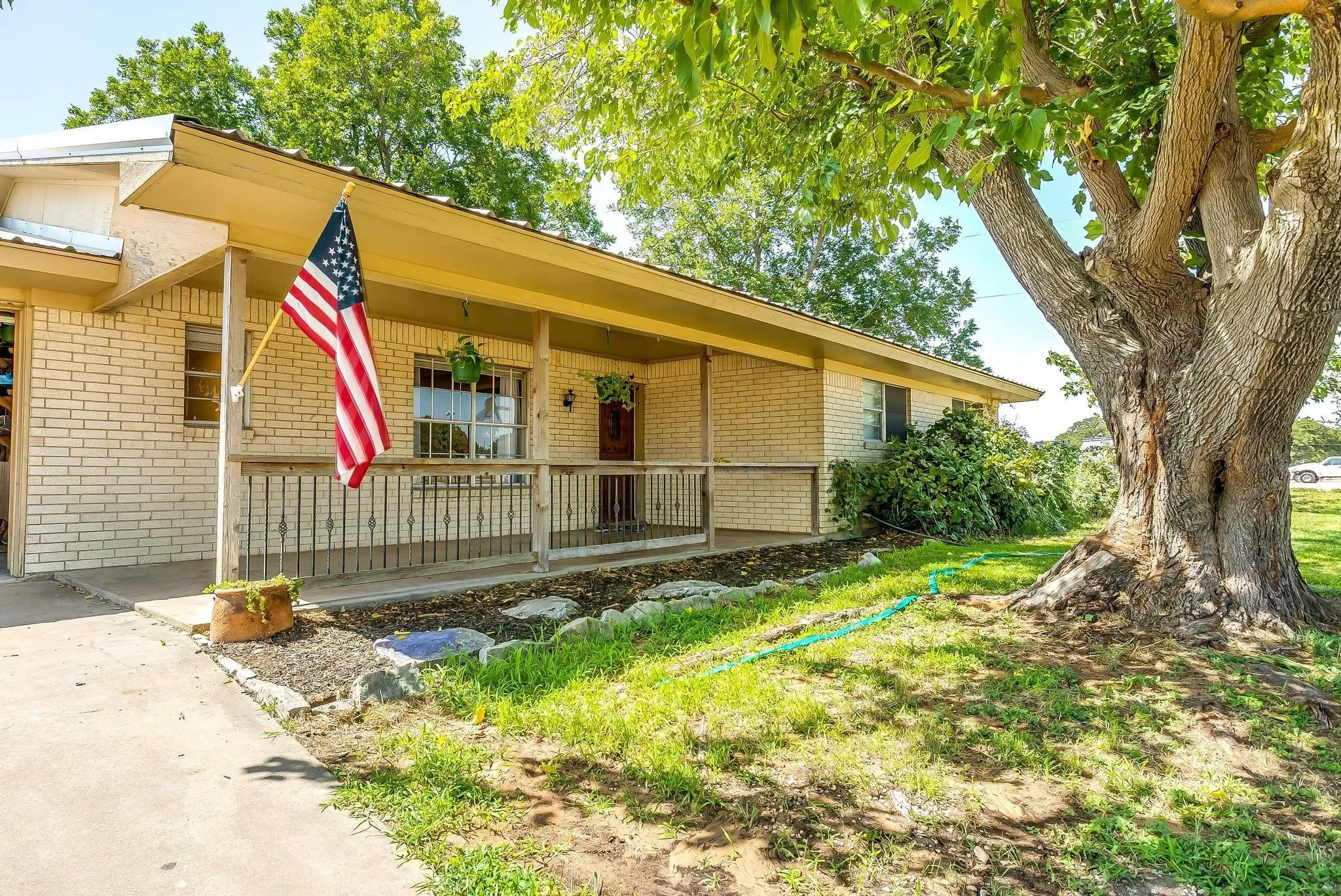 Farm For Sale in Erath County , 2446 Fm 205, Stephenville, Texas 76401, 3 Bedroom, 2 Bathroom, Garage spaces, 1,860 Sqft, built in 1972, Price $999,000, mls#21365034, Real Estate Agent in Stephenville, Homes For Sale in Erath county, Homes For Sale in Stephenville, Realtor in Stephenville Texas, Real Estate Brokerage Independent Realty Texas, Luminita Cordes Realtor