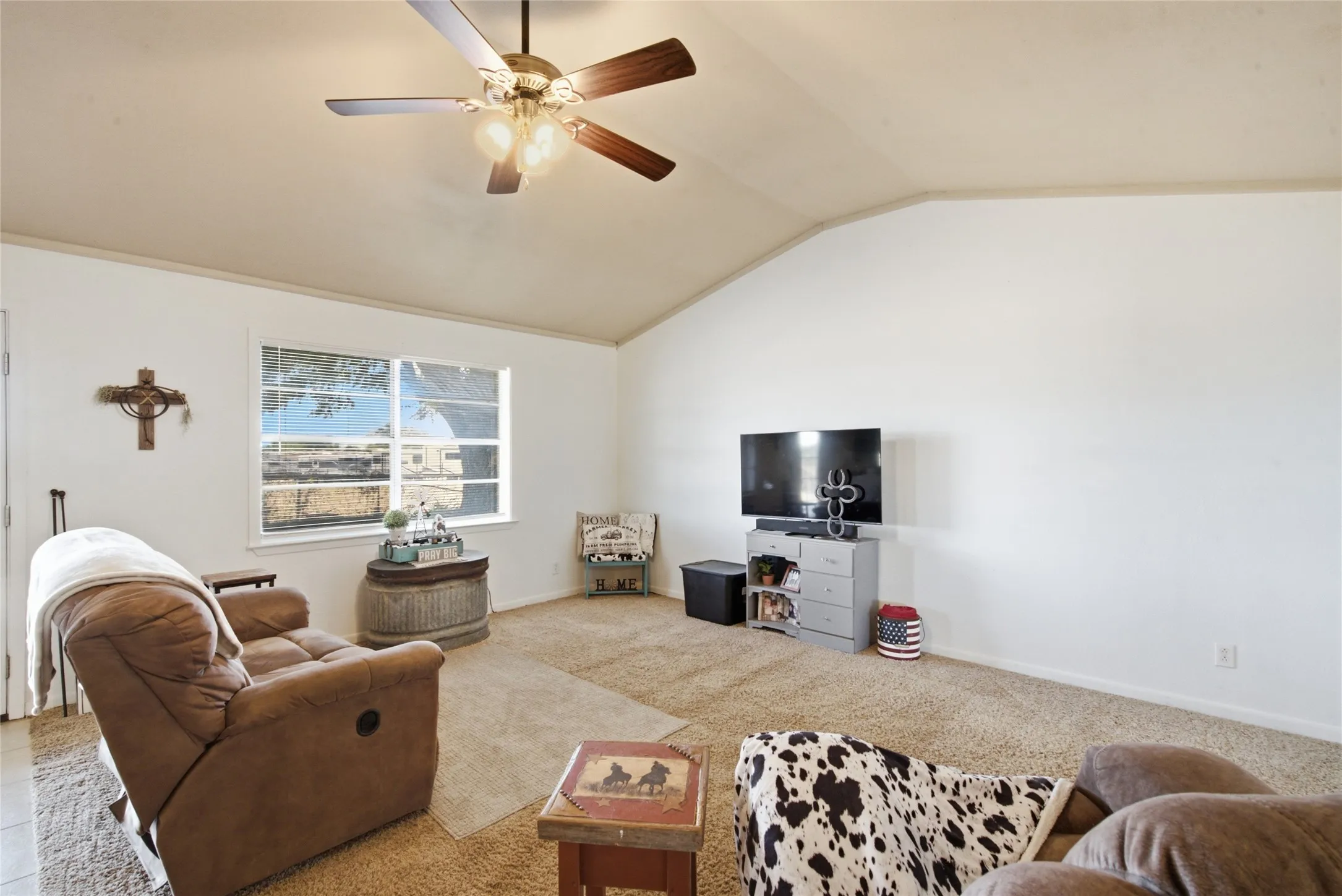 Farm For Sale in Erath County , 2446 Fm 205, Stephenville, Texas 76401, 3 Bedroom, 2 Bathroom, Garage spaces, 1,860 Sqft, built in 1972, Price $999,000, mls#21365034, Real Estate Agent in Stephenville, Homes For Sale in Erath county, Homes For Sale in Stephenville, Realtor in Stephenville Texas, Real Estate Brokerage Independent Realty Texas, Luminita Cordes Realtor