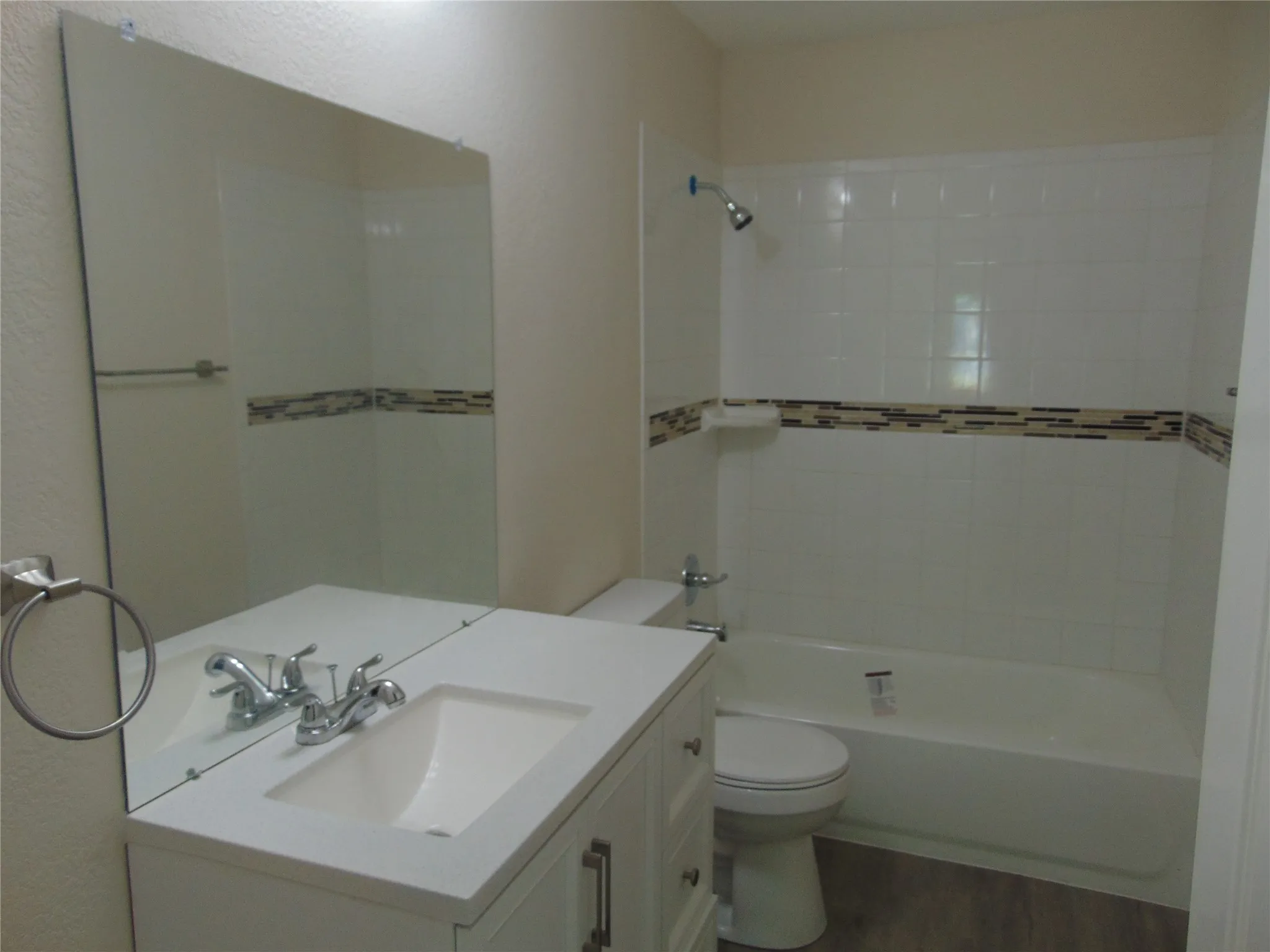 Single Family Residence For Sale in Dallas County , 1214 19th Street, Grand Prairie, Texas 75050, 4 Bedroom, 2 Bathroom, Garage spaces, 1,362 Sqft, built in 1949, mls#21347126, Real Estate Agent in Grand Prairie, Homes For Sale in Dallas county, Homes For Sale in Grand Prairie, Realtor in Grand Prairie Texas, Real Estate Brokerage Independent Realty Texas, Luminita Cordes Realtor