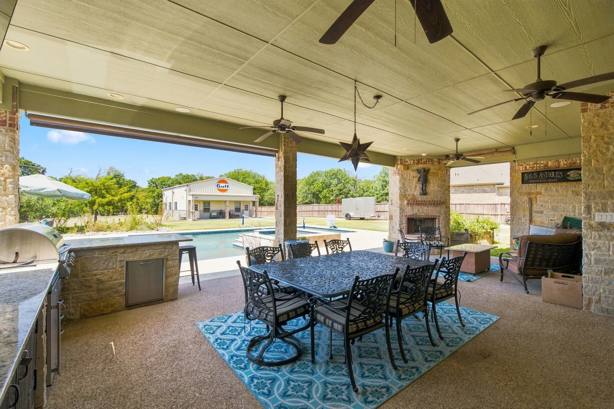 Single Family Residence For Sale in Tarrant County , 911 Tate Street, Mansfield, Texas 76063, 5 Bedroom, 4 Bathroom, 3 Garage spaces, 4,400 Sqft, built in 2014, mls#21366365, Real Estate Agent in Mansfield, Homes For Sale in Tarrant county, Homes For Sale in Mansfield, Realtor in Mansfield Texas, Real Estate Brokerage Independent Realty Texas, Luminita Cordes Realtor