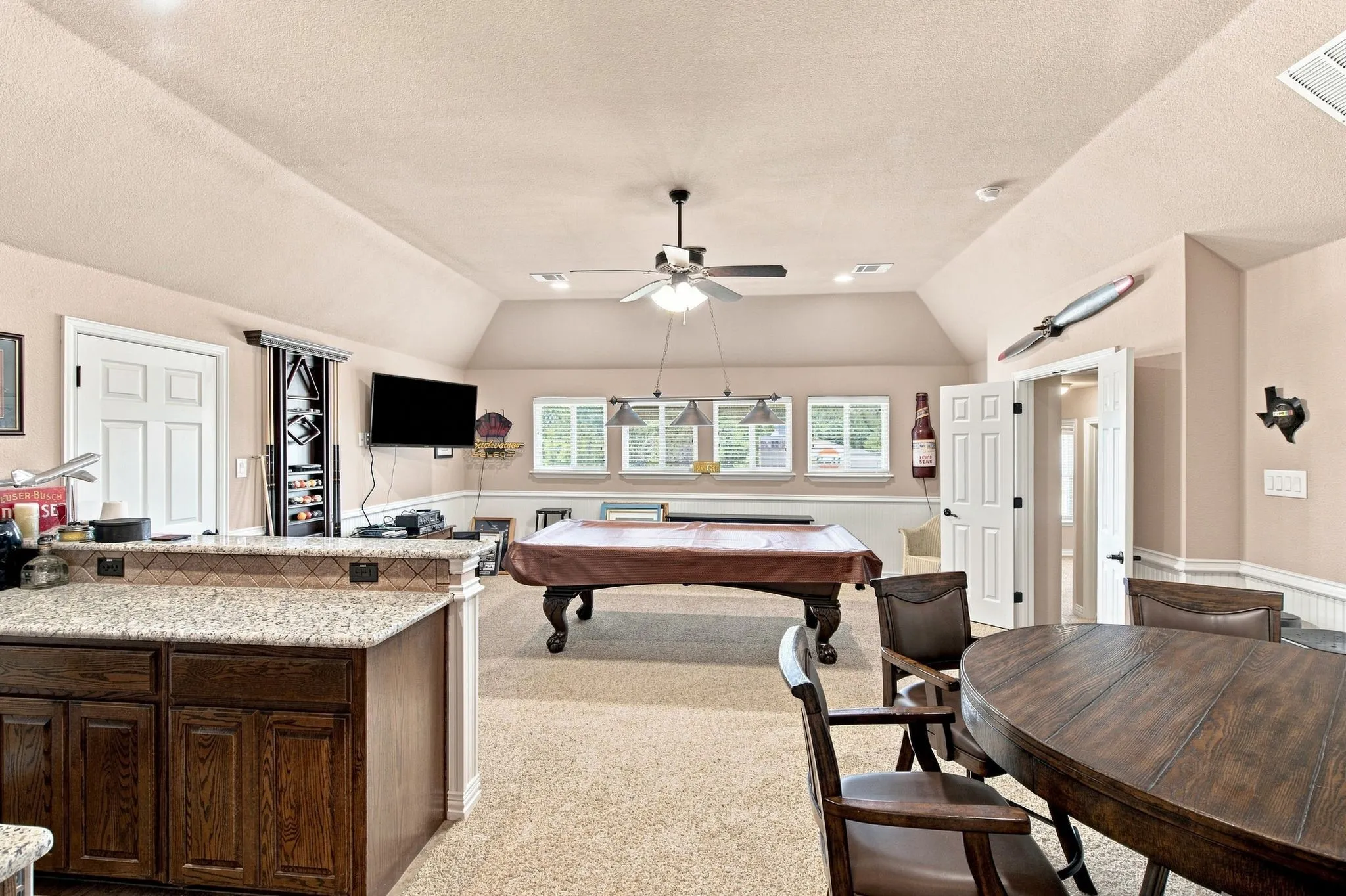 Single Family Residence For Sale in Tarrant County , 911 Tate Street, Mansfield, Texas 76063, 5 Bedroom, 4 Bathroom, 3 Garage spaces, 4,400 Sqft, built in 2014, mls#21366365, Real Estate Agent in Mansfield, Homes For Sale in Tarrant county, Homes For Sale in Mansfield, Realtor in Mansfield Texas, Real Estate Brokerage Independent Realty Texas, Luminita Cordes Realtor