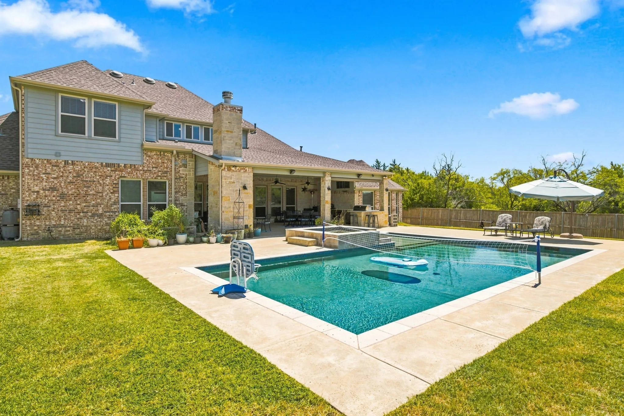 Single Family Residence For Sale in Tarrant County , 911 Tate Street, Mansfield, Texas 76063, 5 Bedroom, 4 Bathroom, 3 Garage spaces, 4,400 Sqft, built in 2014, mls#21366365, Real Estate Agent in Mansfield, Homes For Sale in Tarrant county, Homes For Sale in Mansfield, Realtor in Mansfield Texas, Real Estate Brokerage Independent Realty Texas, Luminita Cordes Realtor