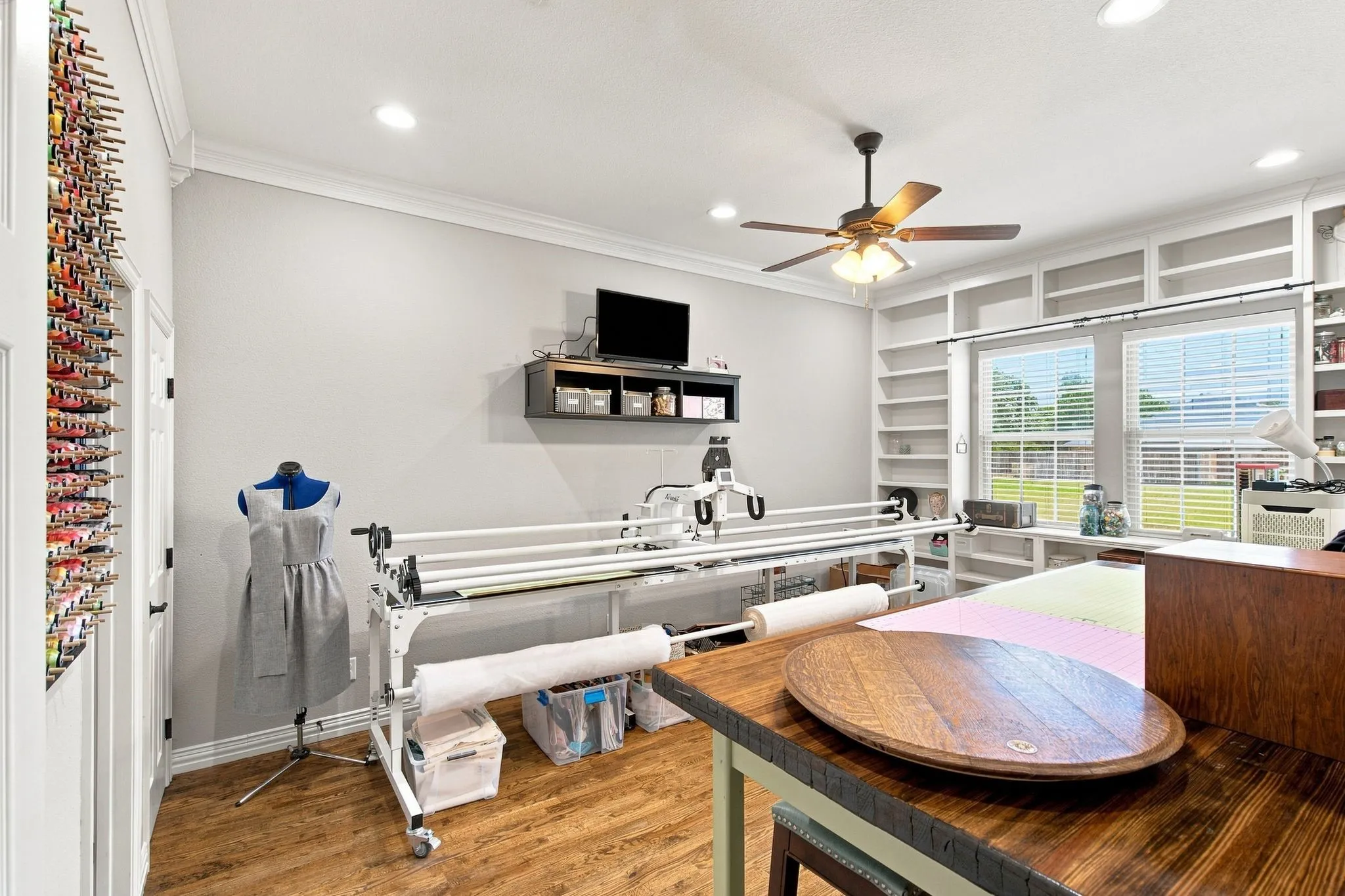 Single Family Residence For Sale in Tarrant County , 911 Tate Street, Mansfield, Texas 76063, 5 Bedroom, 4 Bathroom, 3 Garage spaces, 4,400 Sqft, built in 2014, mls#21366365, Real Estate Agent in Mansfield, Homes For Sale in Tarrant county, Homes For Sale in Mansfield, Realtor in Mansfield Texas, Real Estate Brokerage Independent Realty Texas, Luminita Cordes Realtor