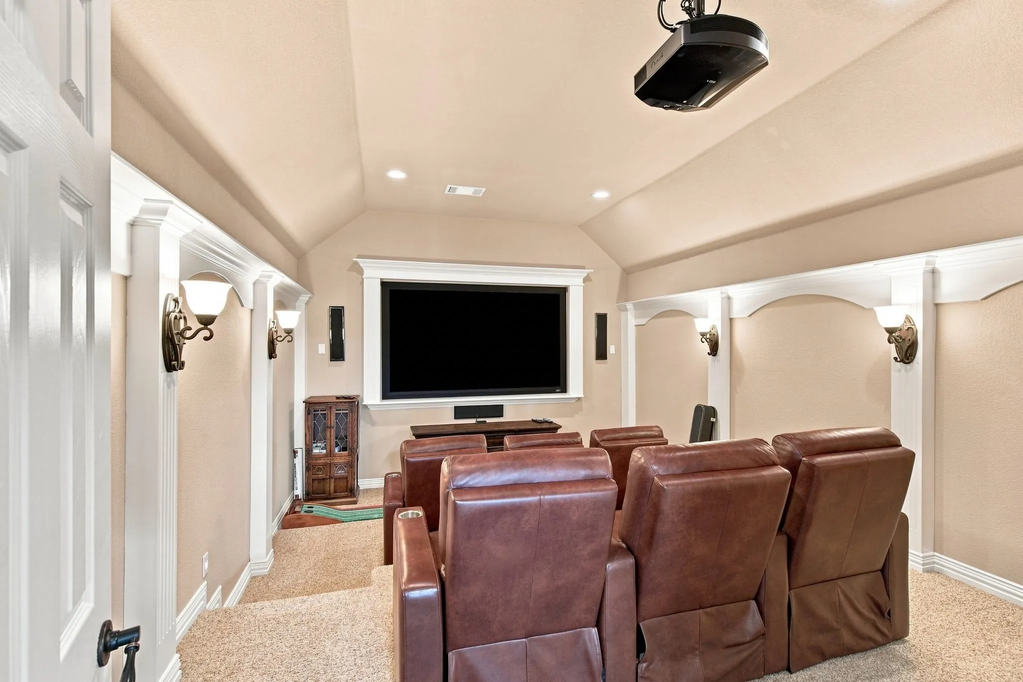 Single Family Residence For Sale in Tarrant County , 911 Tate Street, Mansfield, Texas 76063, 5 Bedroom, 4 Bathroom, 3 Garage spaces, 4,400 Sqft, built in 2014, mls#21366365, Real Estate Agent in Mansfield, Homes For Sale in Tarrant county, Homes For Sale in Mansfield, Realtor in Mansfield Texas, Real Estate Brokerage Independent Realty Texas, Luminita Cordes Realtor