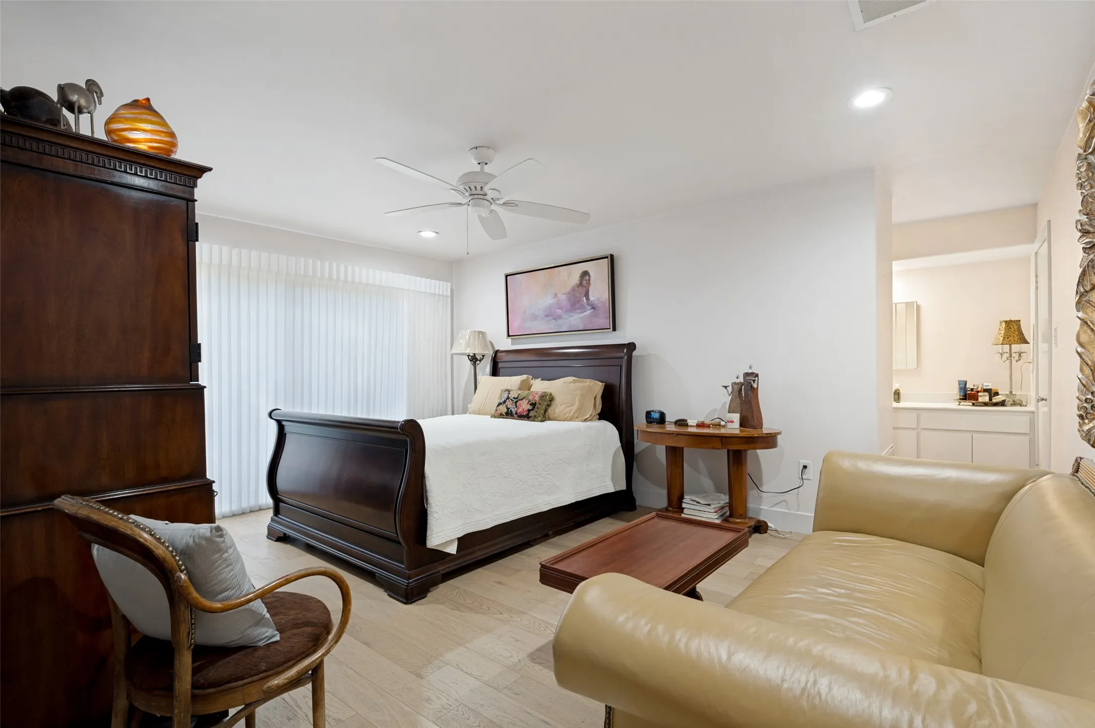 Primary bedroom