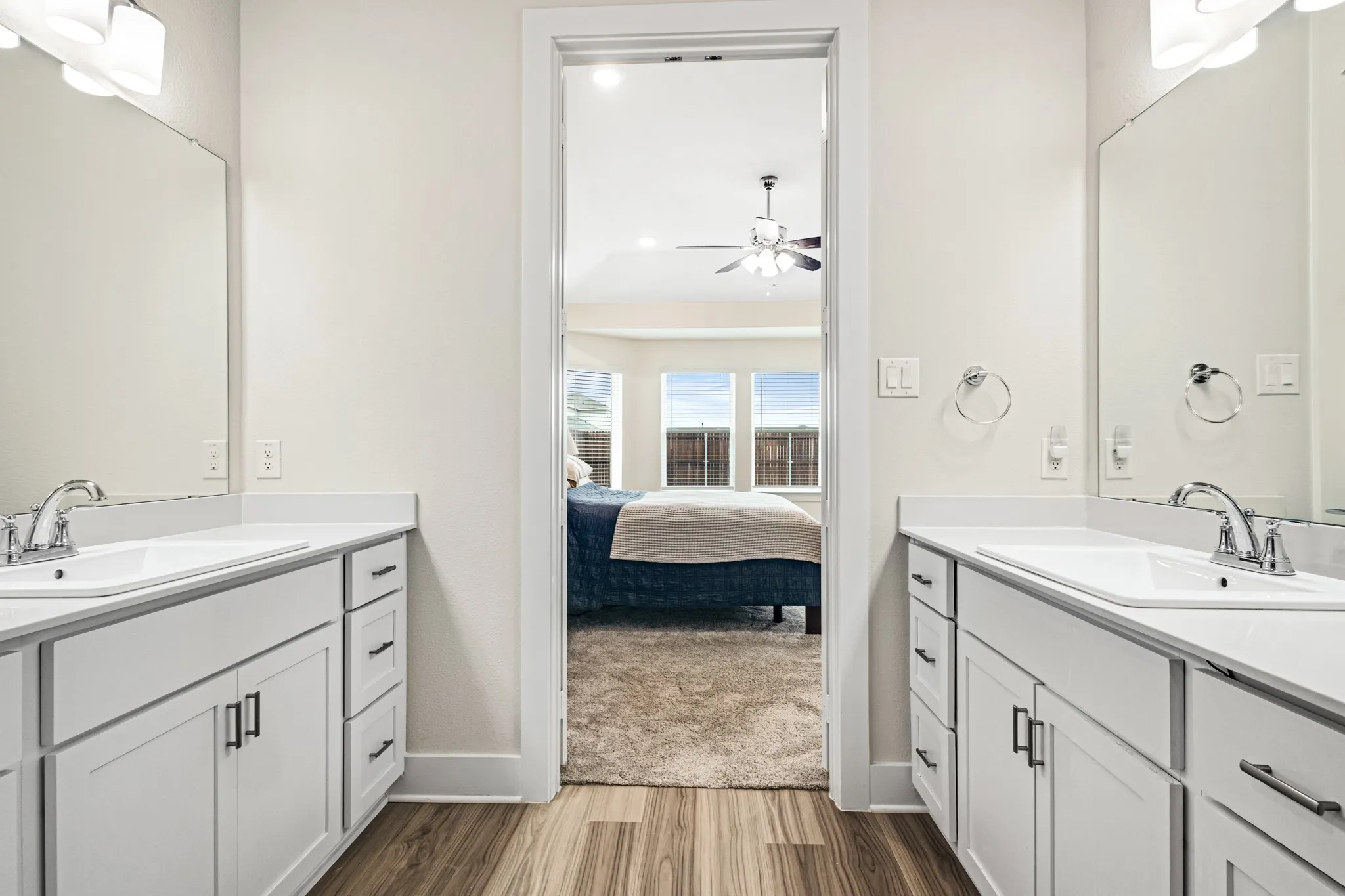 Single Family Residence For Rent in Denton County , 1913 Briar Hill Drive, Denton, Texas 76207, 3 Bedroom, 2 Bathroom, 2 Garage spaces, 1,658 Sqft, built in 2022, mls#21366100, Real Estate Agent in Denton, Homes For Rent in Denton county, Homes For Rent in Denton, Realtor in Denton Texas, Real Estate Brokerage Independent Realty Texas, Luminita Cordes Realtor