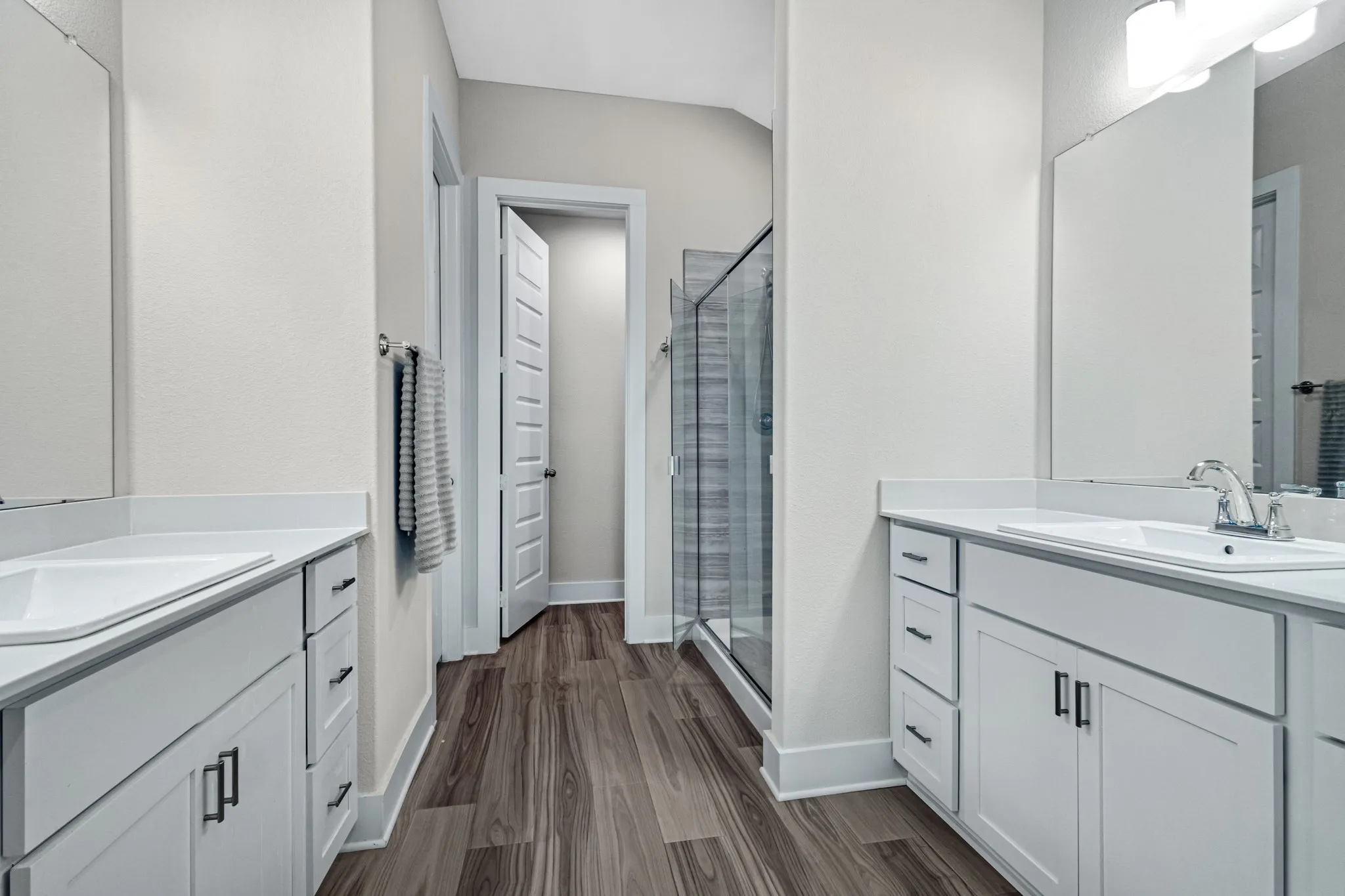 Single Family Residence For Rent in Denton County , 1913 Briar Hill Drive, Denton, Texas 76207, 3 Bedroom, 2 Bathroom, 2 Garage spaces, 1,658 Sqft, built in 2022, mls#21366100, Real Estate Agent in Denton, Homes For Rent in Denton county, Homes For Rent in Denton, Realtor in Denton Texas, Real Estate Brokerage Independent Realty Texas, Luminita Cordes Realtor