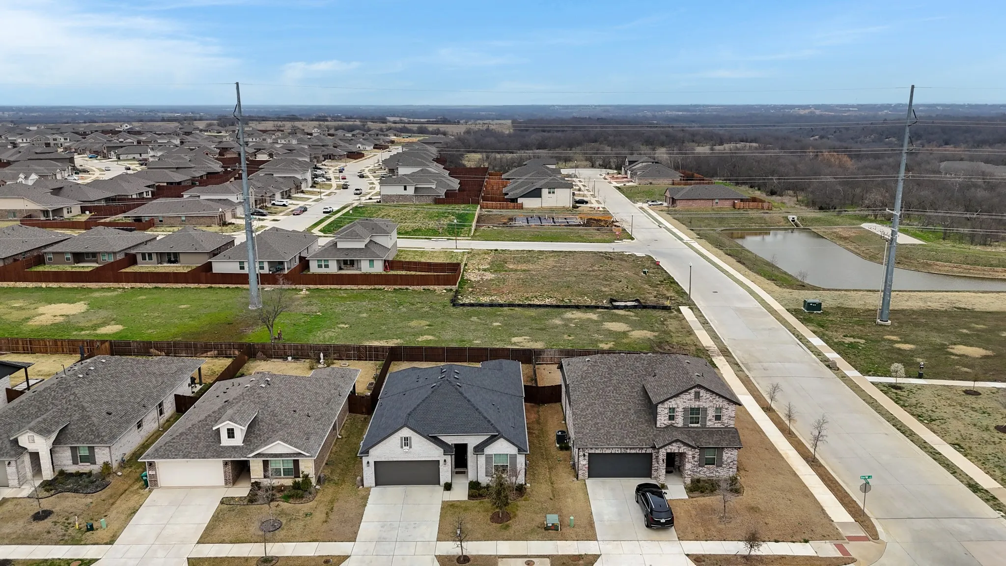 Single Family Residence For Rent in Denton County , 1913 Briar Hill Drive, Denton, Texas 76207, 3 Bedroom, 2 Bathroom, 2 Garage spaces, 1,658 Sqft, built in 2022, mls#21366100, Real Estate Agent in Denton, Homes For Rent in Denton county, Homes For Rent in Denton, Realtor in Denton Texas, Real Estate Brokerage Independent Realty Texas, Luminita Cordes Realtor