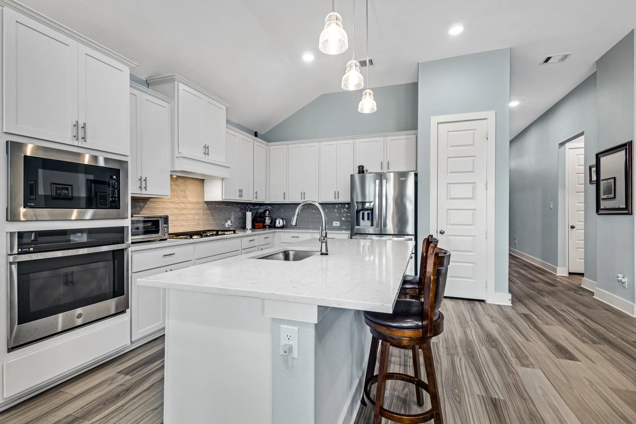 Single Family Residence For Rent in Denton County , 1913 Briar Hill Drive, Denton, Texas 76207, 3 Bedroom, 2 Bathroom, 2 Garage spaces, 1,658 Sqft, built in 2022, mls#21366100, Real Estate Agent in Denton, Homes For Rent in Denton county, Homes For Rent in Denton, Realtor in Denton Texas, Real Estate Brokerage Independent Realty Texas, Luminita Cordes Realtor
