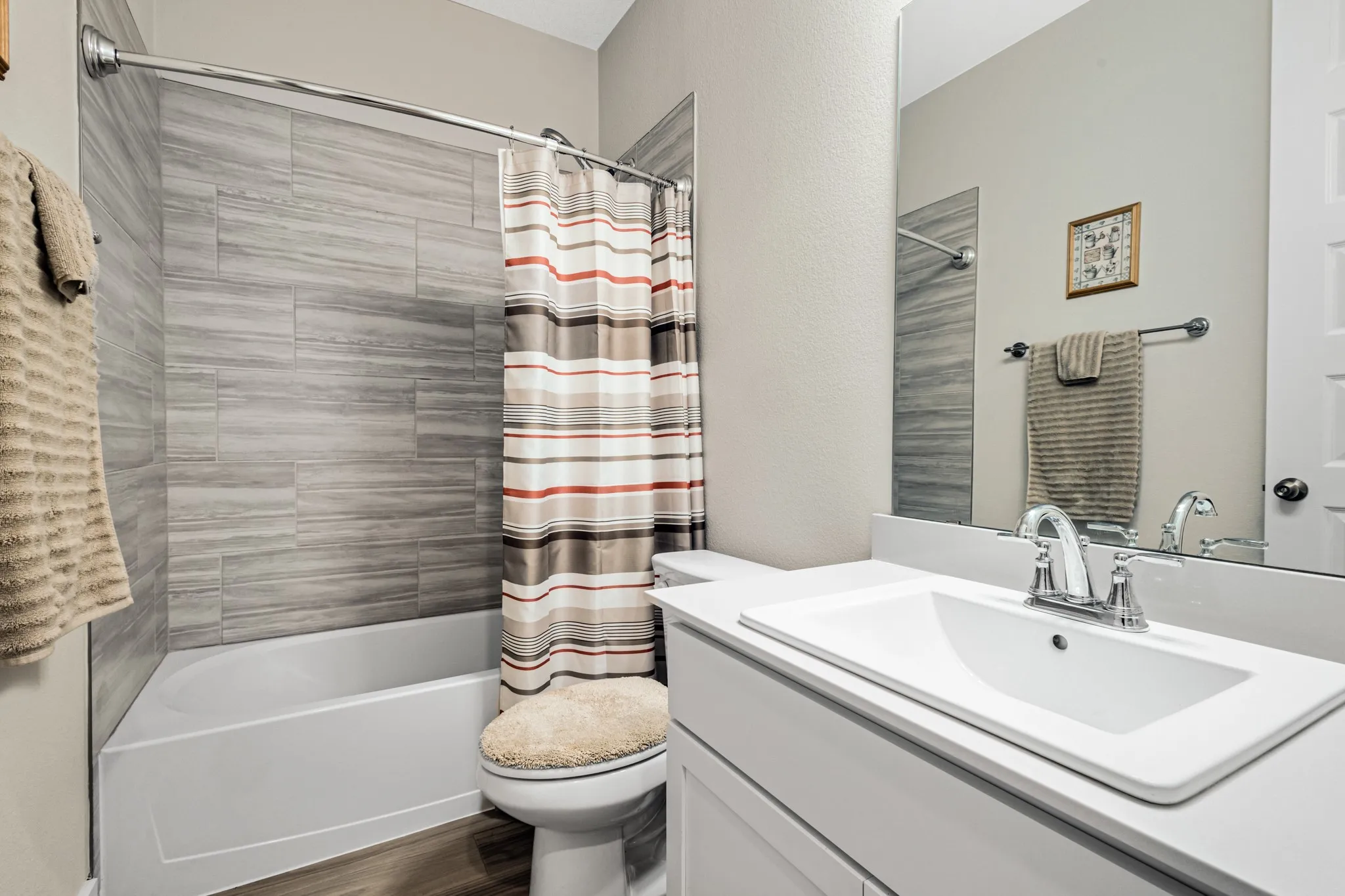Single Family Residence For Rent in Denton County , 1913 Briar Hill Drive, Denton, Texas 76207, 3 Bedroom, 2 Bathroom, 2 Garage spaces, 1,658 Sqft, built in 2022, mls#21366100, Real Estate Agent in Denton, Homes For Rent in Denton county, Homes For Rent in Denton, Realtor in Denton Texas, Real Estate Brokerage Independent Realty Texas, Luminita Cordes Realtor
