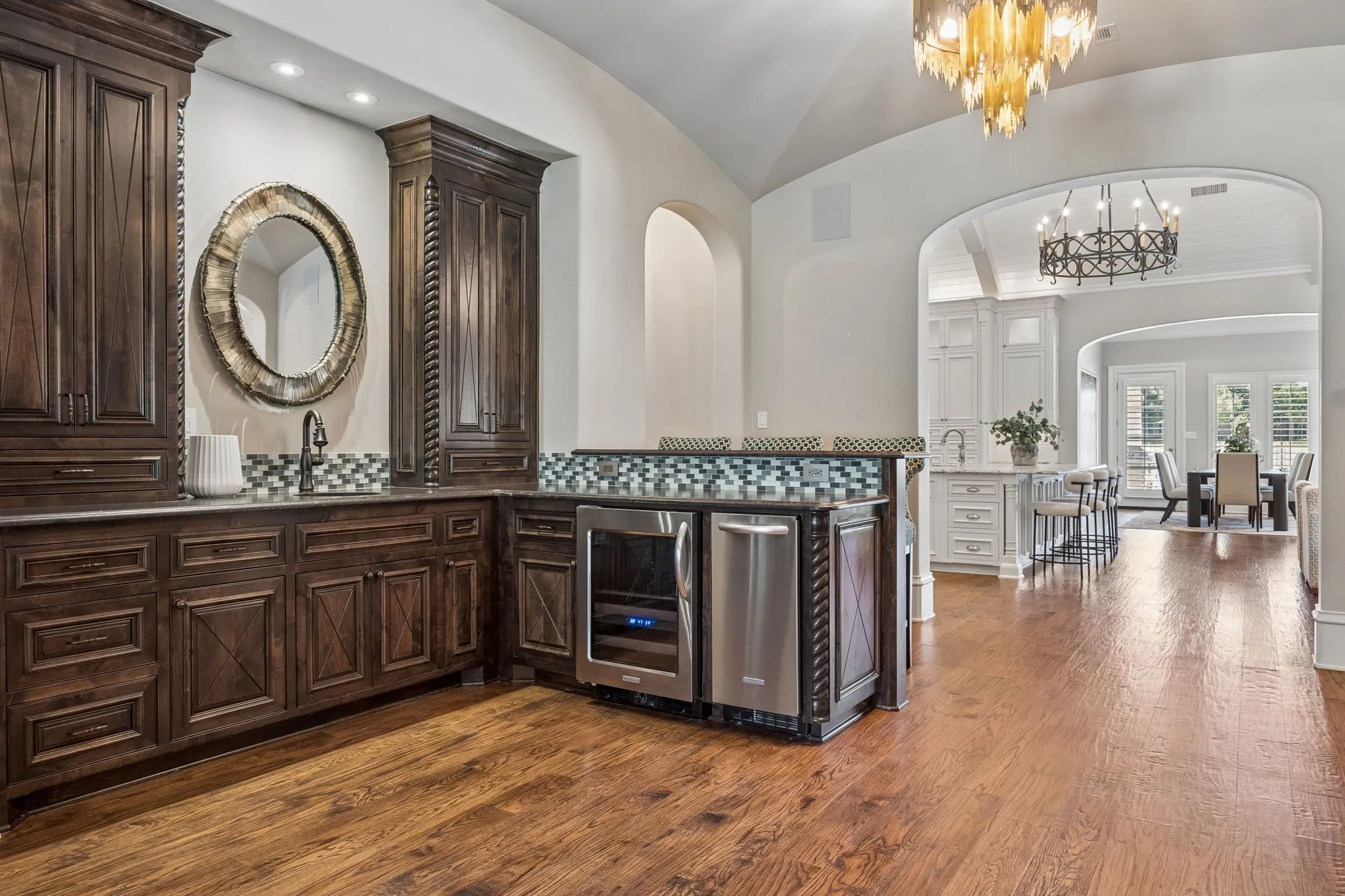 Single Family Residence For Sale in Tarrant County , 2106 Falcon Pass, Westlake, Texas 76262, 4 Bedroom, 5 Bathroom, 3 Garage spaces, 5,885 Sqft, built in 2013, mls#21366377, Real Estate Agent in Westlake, Homes For Sale in Tarrant county, Homes For Sale in Westlake, Realtor in Westlake Texas, Real Estate Brokerage Independent Realty Texas, Luminita Cordes Realtor