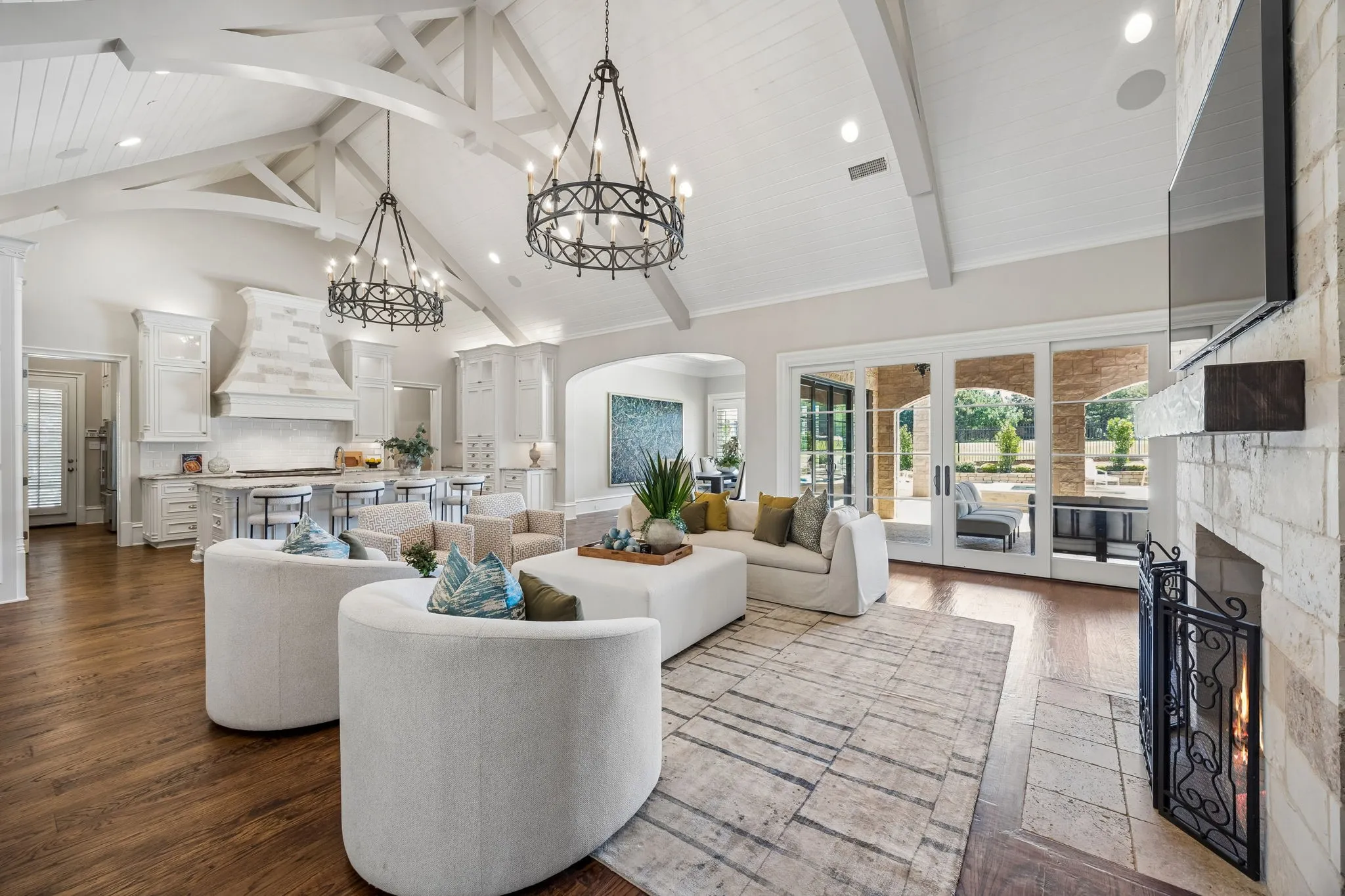 Single Family Residence For Sale in Tarrant County , 2106 Falcon Pass, Westlake, Texas 76262, 4 Bedroom, 5 Bathroom, 3 Garage spaces, 5,885 Sqft, built in 2013, mls#21366377, Real Estate Agent in Westlake, Homes For Sale in Tarrant county, Homes For Sale in Westlake, Realtor in Westlake Texas, Real Estate Brokerage Independent Realty Texas, Luminita Cordes Realtor