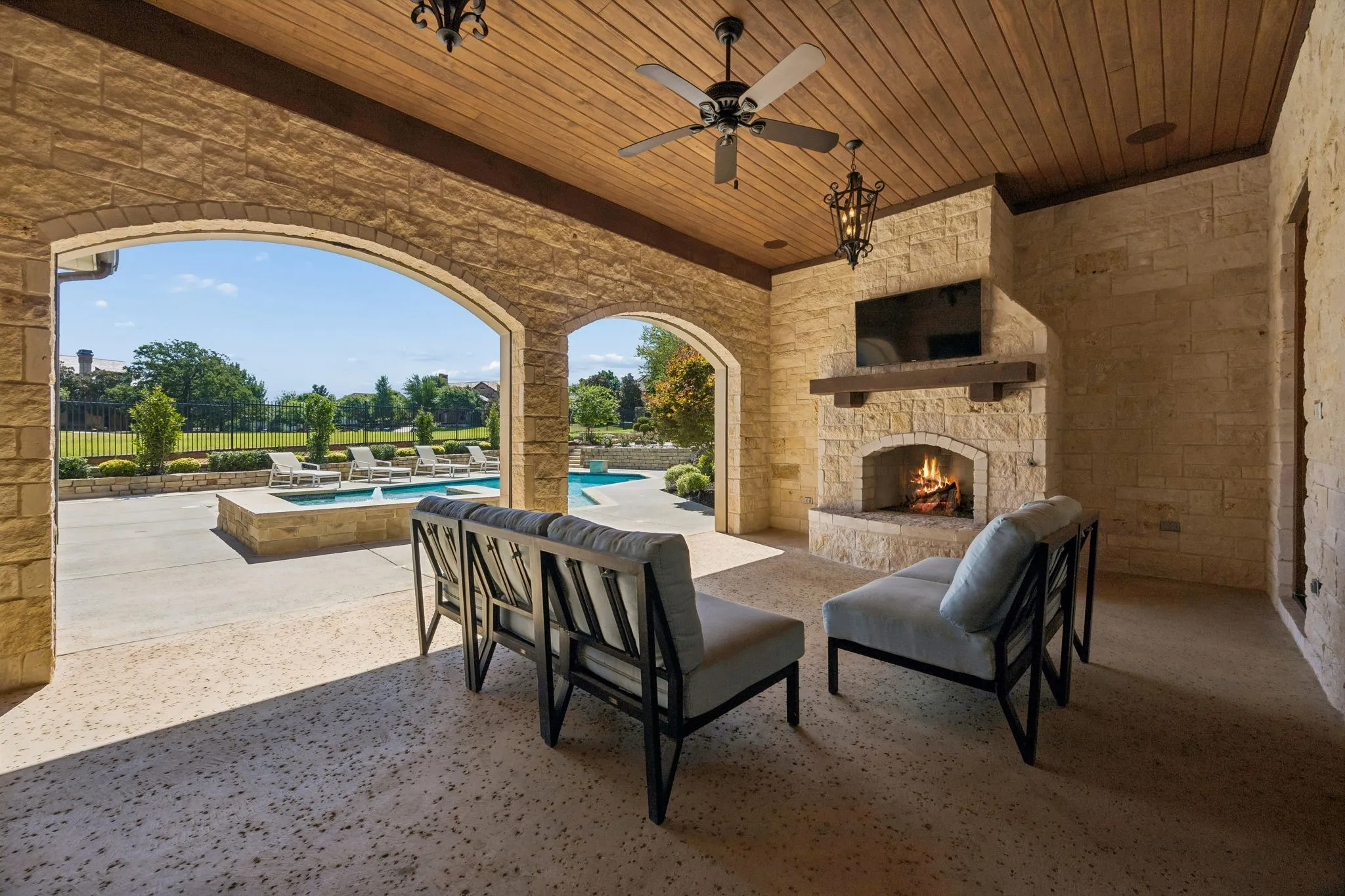 Single Family Residence For Sale in Tarrant County , 2106 Falcon Pass, Westlake, Texas 76262, 4 Bedroom, 5 Bathroom, 3 Garage spaces, 5,885 Sqft, built in 2013, mls#21366377, Real Estate Agent in Westlake, Homes For Sale in Tarrant county, Homes For Sale in Westlake, Realtor in Westlake Texas, Real Estate Brokerage Independent Realty Texas, Luminita Cordes Realtor