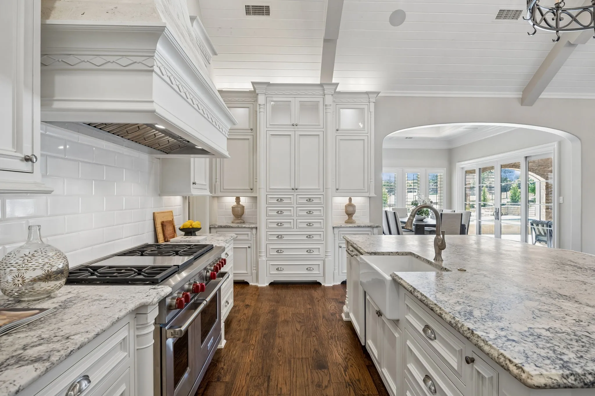 Single Family Residence For Sale in Tarrant County , 2106 Falcon Pass, Westlake, Texas 76262, 4 Bedroom, 5 Bathroom, 3 Garage spaces, 5,885 Sqft, built in 2013, mls#21366377, Real Estate Agent in Westlake, Homes For Sale in Tarrant county, Homes For Sale in Westlake, Realtor in Westlake Texas, Real Estate Brokerage Independent Realty Texas, Luminita Cordes Realtor