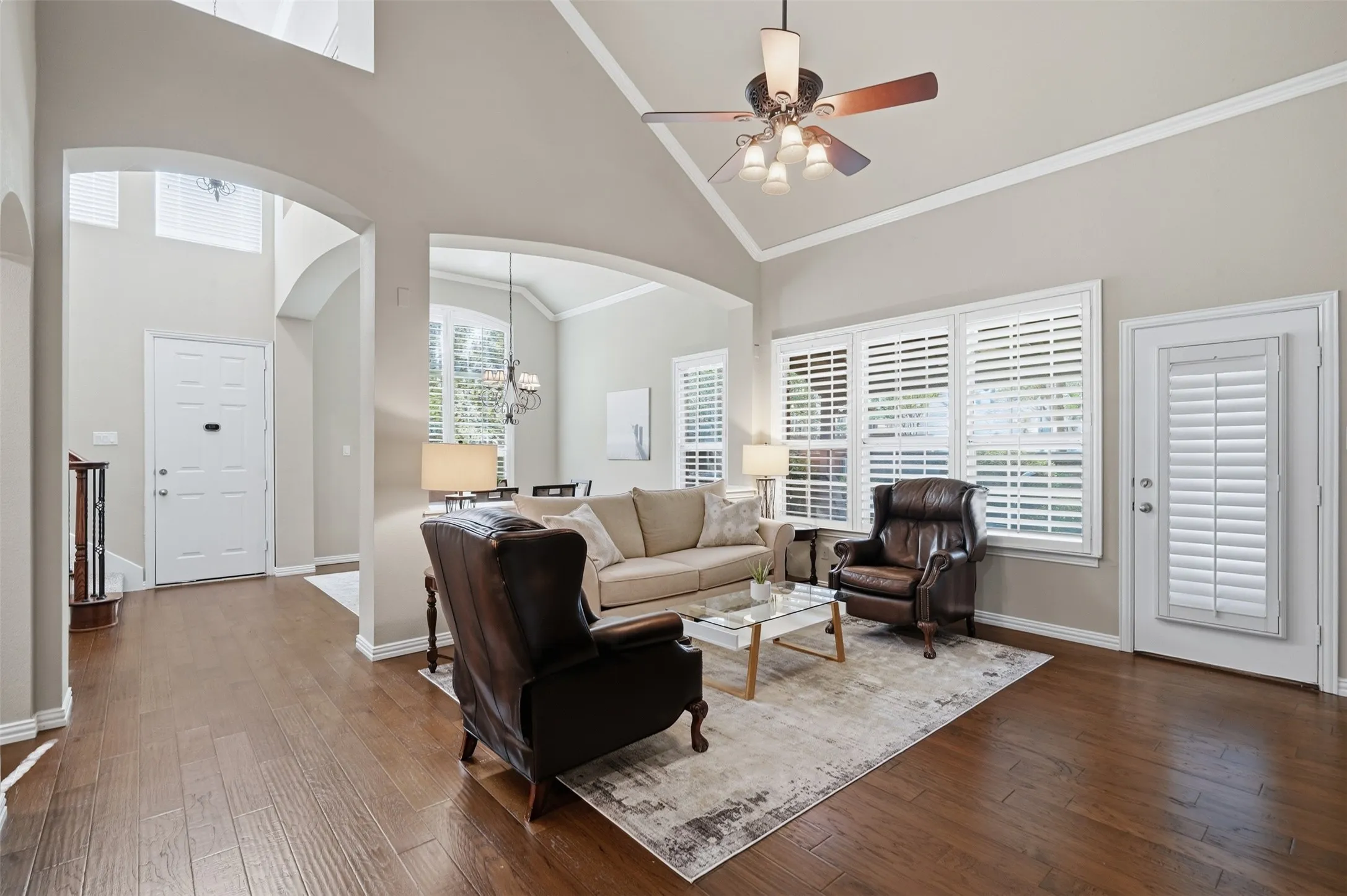 Townhouse For Sale in Denton County , 1724 Brookview Drive, Carrollton, Texas 75007, 3 Bedroom, 3 Bathroom, 2 Garage spaces, 2,008 Sqft, built in 2004, mls#21366135, Real Estate Agent in Carrollton, Homes For Sale in Denton county, Homes For Sale in Carrollton, Realtor in Carrollton Texas, Real Estate Brokerage Independent Realty Texas, Luminita Cordes Realtor