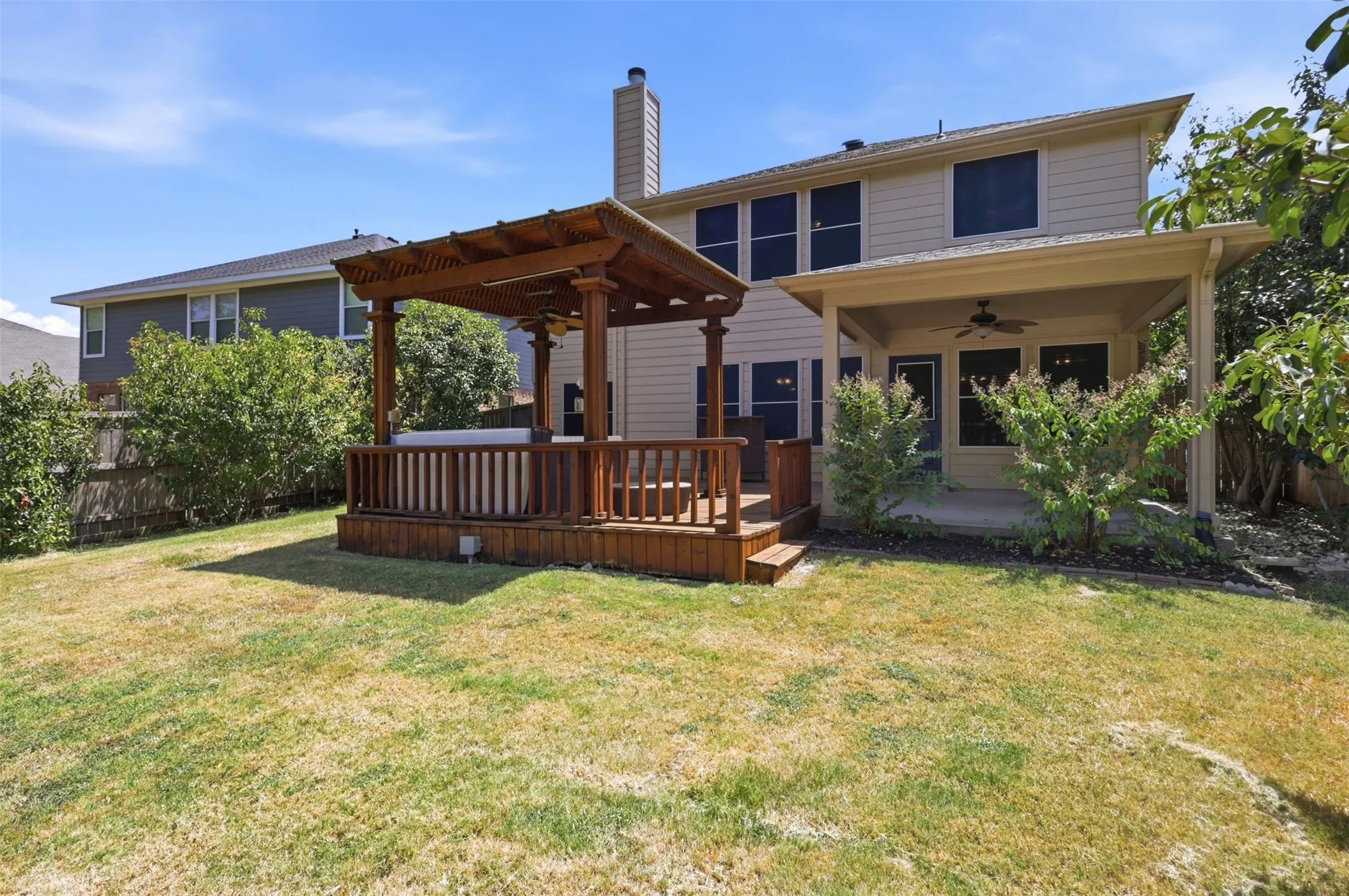 Single Family Residence For Sale in Rockwall County , 218 Mulberry Drive, Fate, Texas 75087, 4 Bedroom, 3 Bathroom, 2 Garage spaces, 2,796 Sqft, built in 2005, mls#21364836, Real Estate Agent in Fate, Homes For Sale in Rockwall county, Homes For Sale in Fate, Realtor in Fate Texas, Real Estate Brokerage Independent Realty Texas, Luminita Cordes Realtor