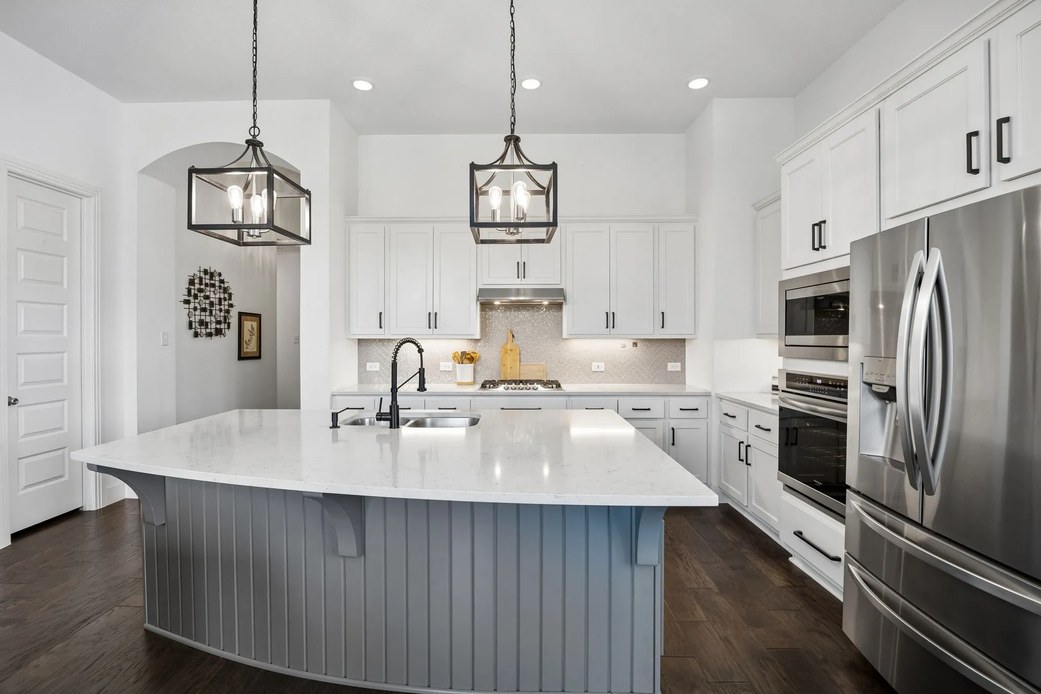 Single Family Residence For Sale in Denton County , 1425 Appaloosa Drive, Aubrey, Texas 76227, 4 Bedroom, 3 Bathroom, 2 Garage spaces, 2,276 Sqft, built in 2019, mls#21361134, Real Estate Agent in Aubrey, Homes For Sale in Denton county, Homes For Sale in Aubrey, Realtor in Aubrey Texas, Real Estate Brokerage Independent Realty Texas, Luminita Cordes Realtor