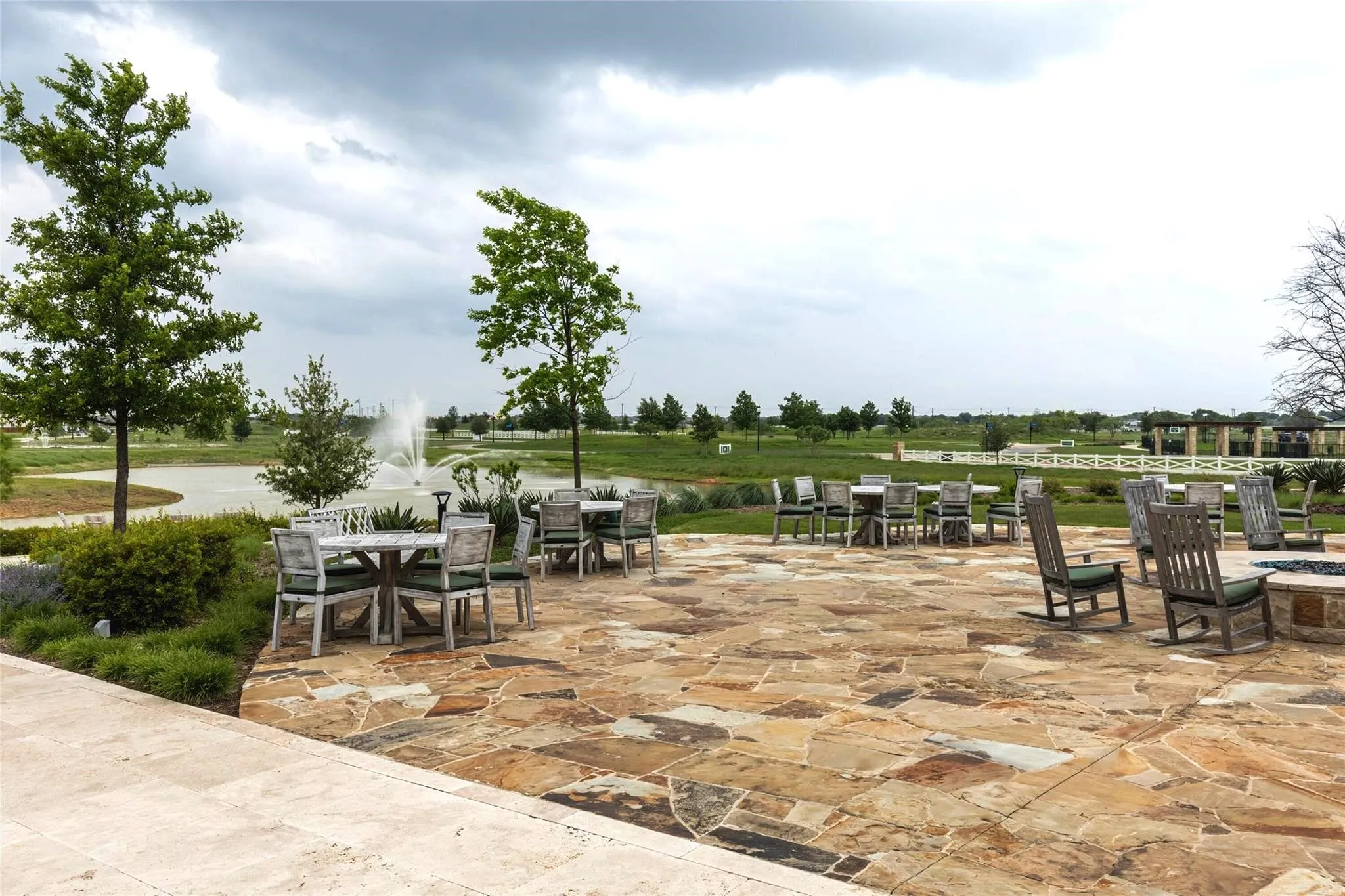 Single Family Residence For Sale in Denton County , 1425 Appaloosa Drive, Aubrey, Texas 76227, 4 Bedroom, 3 Bathroom, 2 Garage spaces, 2,276 Sqft, built in 2019, mls#21361134, Real Estate Agent in Aubrey, Homes For Sale in Denton county, Homes For Sale in Aubrey, Realtor in Aubrey Texas, Real Estate Brokerage Independent Realty Texas, Luminita Cordes Realtor