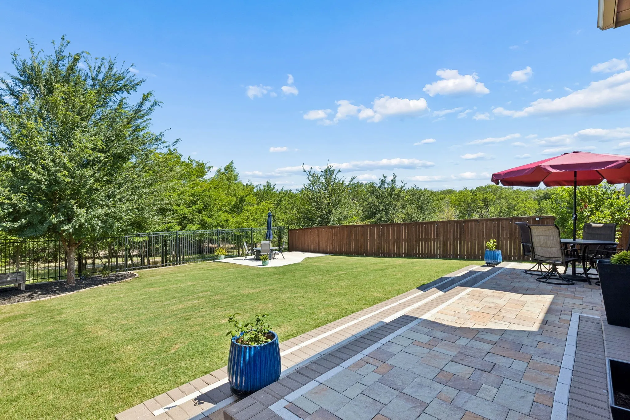 Single Family Residence For Sale in Denton County , 1425 Appaloosa Drive, Aubrey, Texas 76227, 4 Bedroom, 3 Bathroom, 2 Garage spaces, 2,276 Sqft, built in 2019, mls#21361134, Real Estate Agent in Aubrey, Homes For Sale in Denton county, Homes For Sale in Aubrey, Realtor in Aubrey Texas, Real Estate Brokerage Independent Realty Texas, Luminita Cordes Realtor
