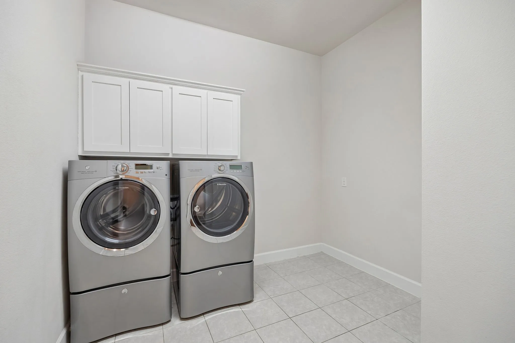 Oversized First Floor Full Laundry Room