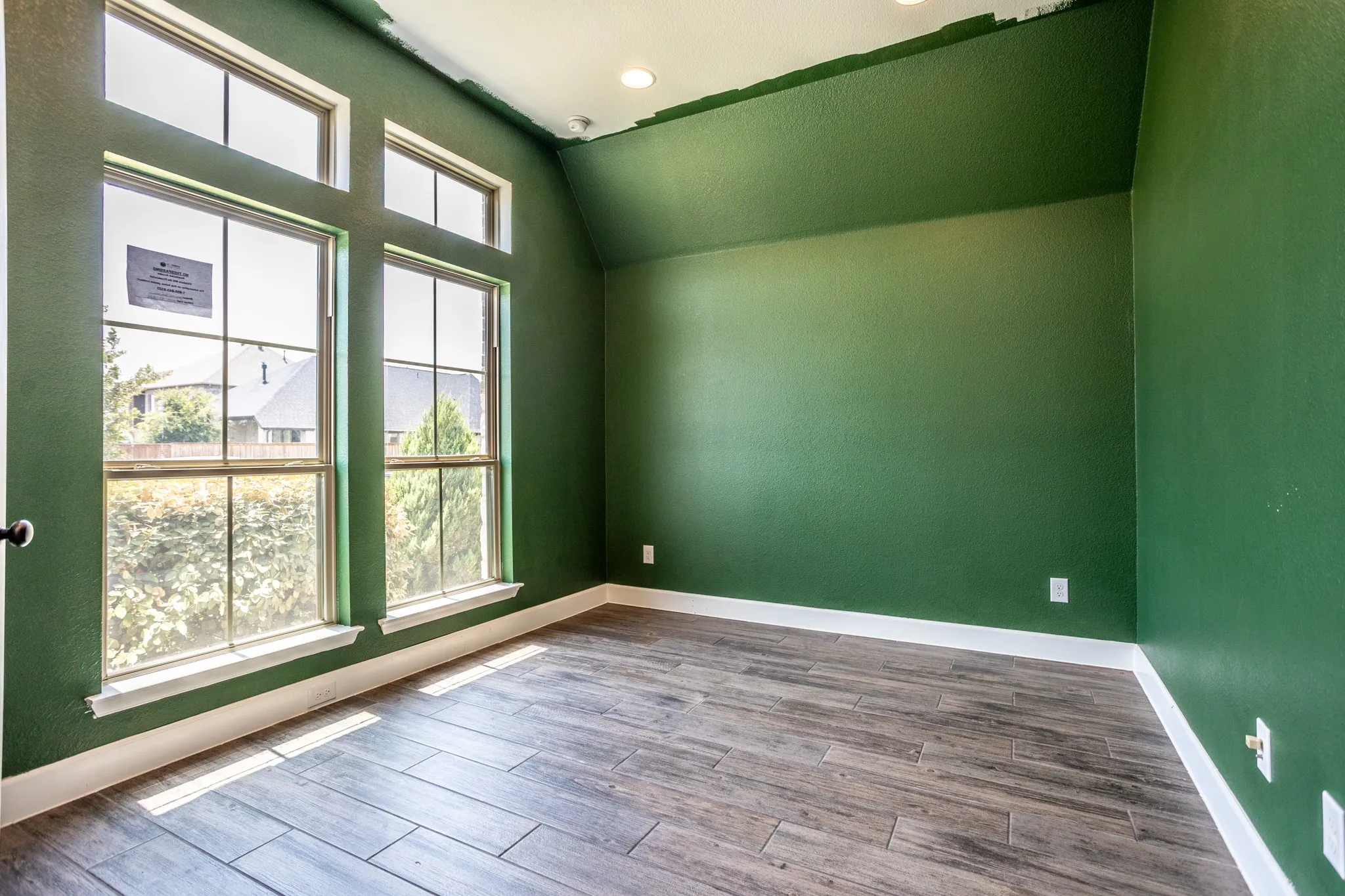 Single Family Residence For Sale in Denton County , 340 Moonvine Drive, Little Elm, Texas 75068, 4 Bedroom, 4 Bathroom, 2 Garage spaces, 2,653 Sqft, built in 2021, mls#21366440, Real Estate Agent in Little Elm, Homes For Sale in Denton county, Homes For Sale in Little Elm, Realtor in Little Elm Texas, Real Estate Brokerage Independent Realty Texas, Luminita Cordes Realtor