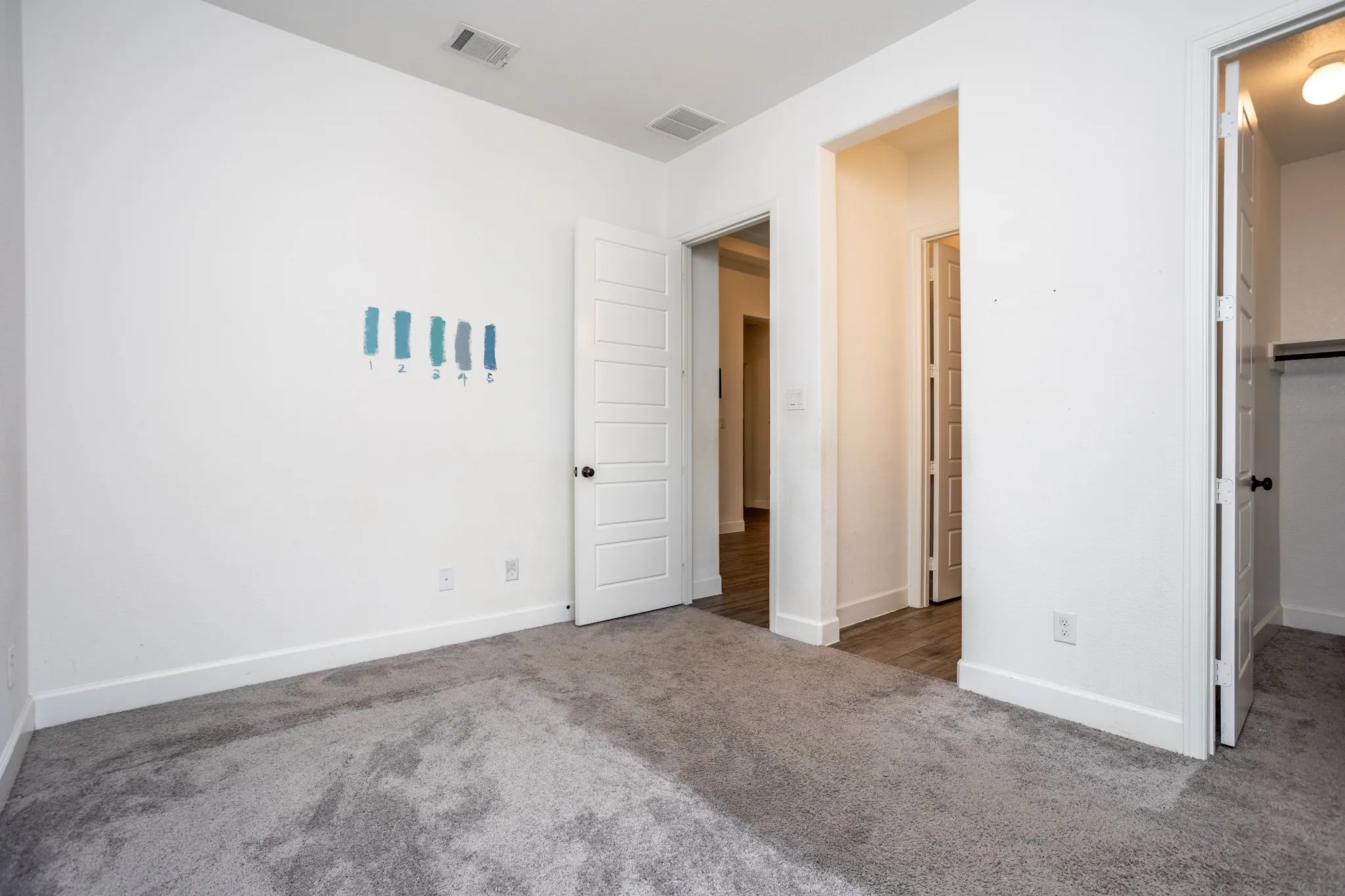Single Family Residence For Sale in Denton County , 340 Moonvine Drive, Little Elm, Texas 75068, 4 Bedroom, 4 Bathroom, 2 Garage spaces, 2,653 Sqft, built in 2021, mls#21366440, Real Estate Agent in Little Elm, Homes For Sale in Denton county, Homes For Sale in Little Elm, Realtor in Little Elm Texas, Real Estate Brokerage Independent Realty Texas, Luminita Cordes Realtor