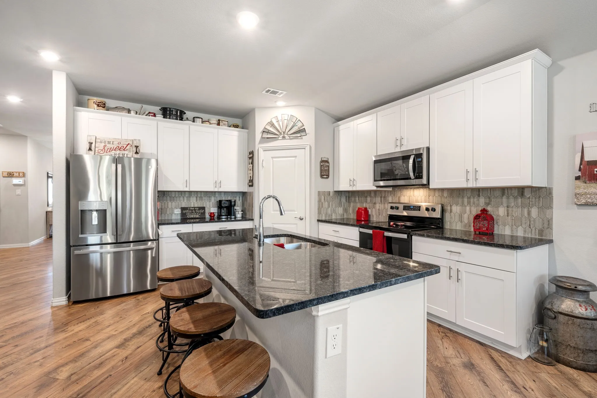 Single Family Residence For Sale in Hunt County , 3254 Mc Callister Way, Royse City, Texas 75189, 4 Bedroom, 3 Bathroom, 2 Garage spaces, 2,078 Sqft, built in 2022, mls#21366259, Real Estate Agent in Royse City, Homes For Sale in Hunt county, Homes For Sale in Royse City, Realtor in Royse City Texas, Real Estate Brokerage Independent Realty Texas, Luminita Cordes Realtor