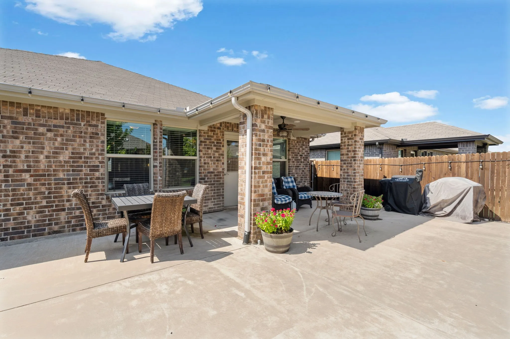 Single Family Residence For Sale in Hunt County , 3254 Mc Callister Way, Royse City, Texas 75189, 4 Bedroom, 3 Bathroom, 2 Garage spaces, 2,078 Sqft, built in 2022, mls#21366259, Real Estate Agent in Royse City, Homes For Sale in Hunt county, Homes For Sale in Royse City, Realtor in Royse City Texas, Real Estate Brokerage Independent Realty Texas, Luminita Cordes Realtor