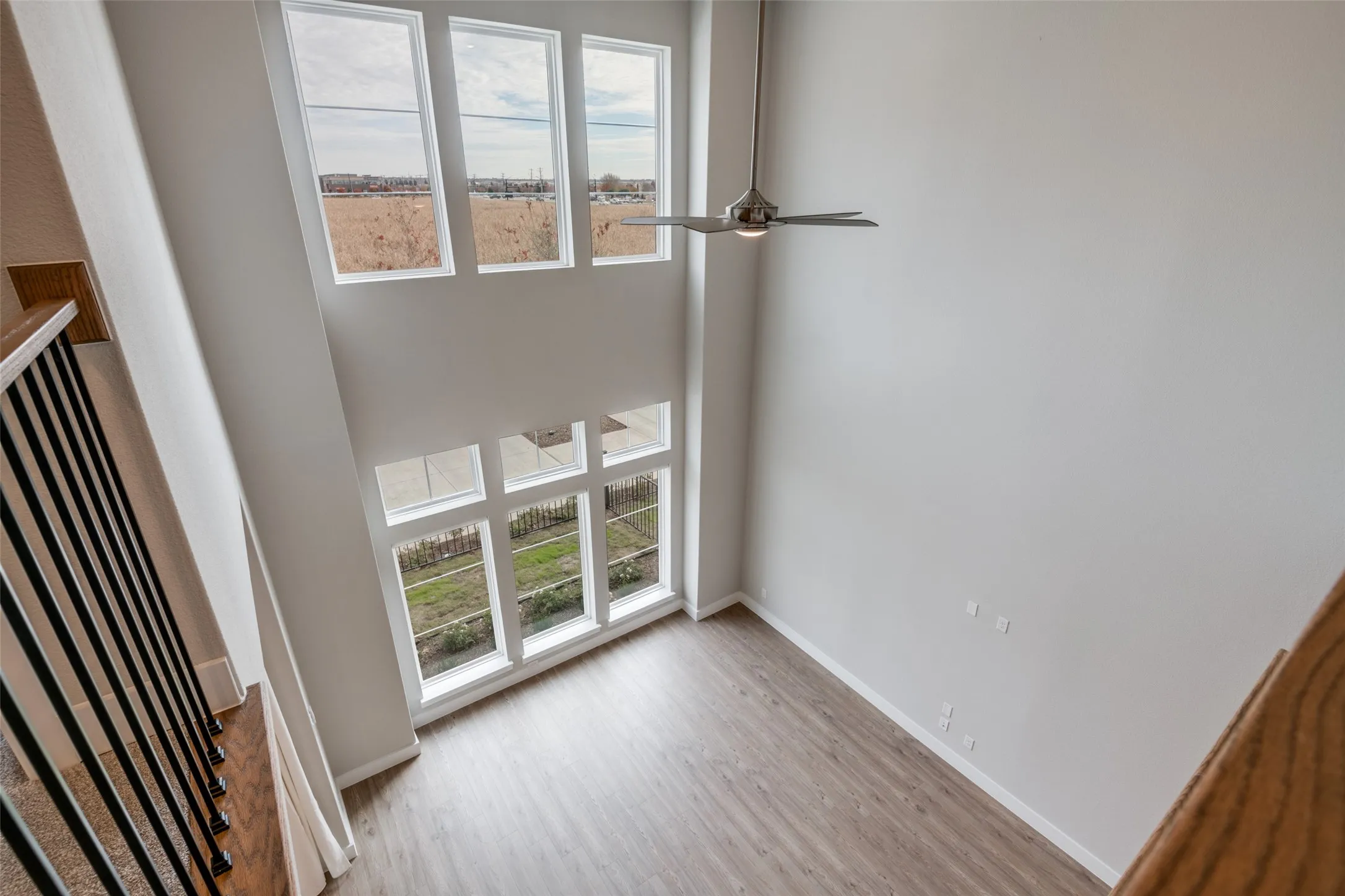 Townhouse For Rent in Denton County , 11881 Brubaker Drive, Frisco, Texas 75033, 2 Bedroom, 3 Bathroom, 2 Garage spaces, 2,274 Sqft, built in 2023, mls#21365825, Real Estate Agent in Frisco, Homes For Rent in Denton county, Homes For Rent in Frisco, Realtor in Frisco Texas, Real Estate Brokerage Independent Realty Texas, Luminita Cordes Realtor