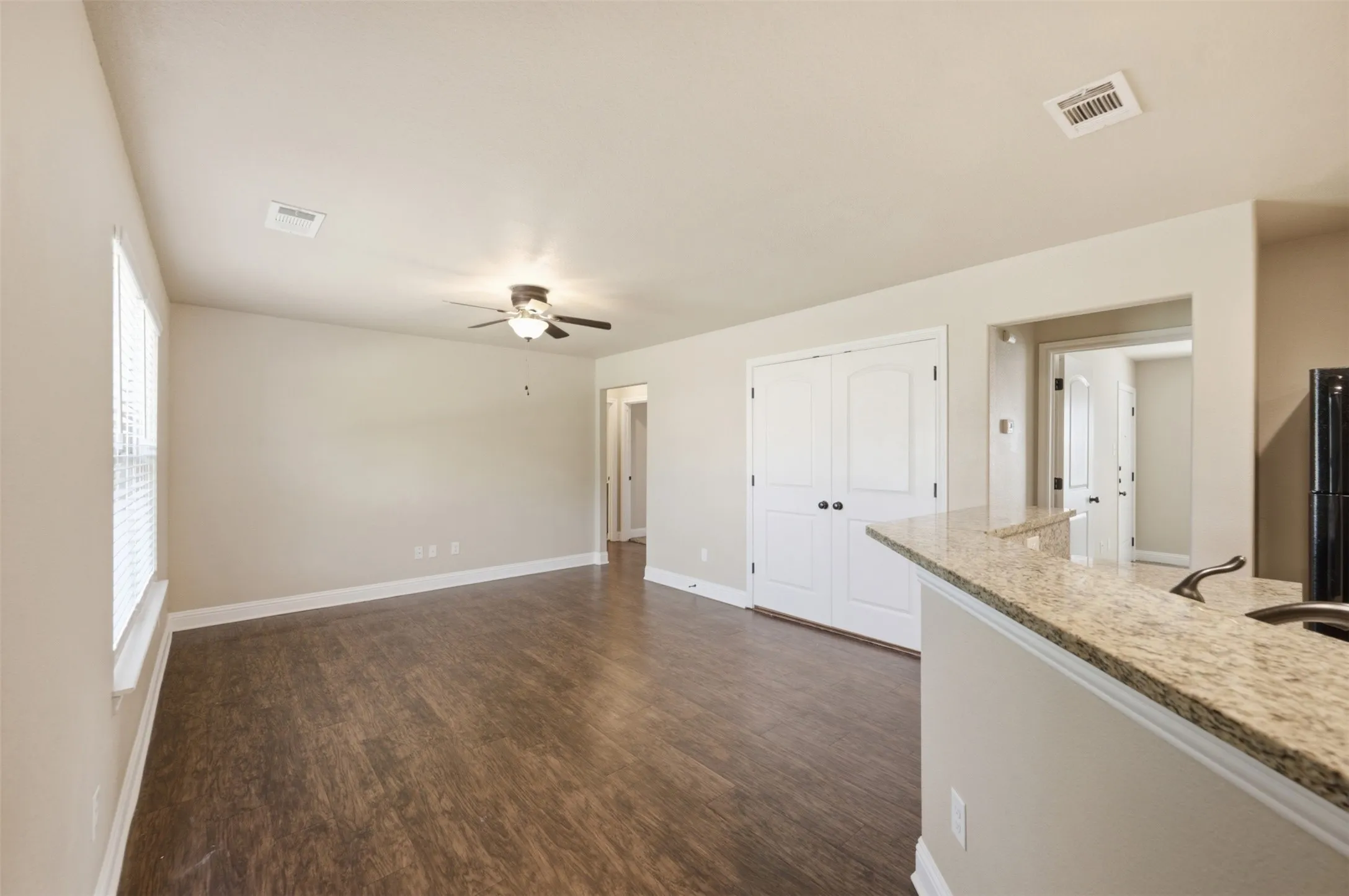 Quadruplex For Rent in Parker County , 131 Sunburst Court, Weatherford, Texas 76087, 3 Bedroom, 2 Bathroom, Garage spaces, 1,100 Sqft, built in 2015, mls#21364064, Real Estate Agent in Weatherford, Homes For Rent in Parker county, Homes For Rent in Weatherford, Realtor in Weatherford Texas, Real Estate Brokerage Independent Realty Texas, Luminita Cordes Realtor