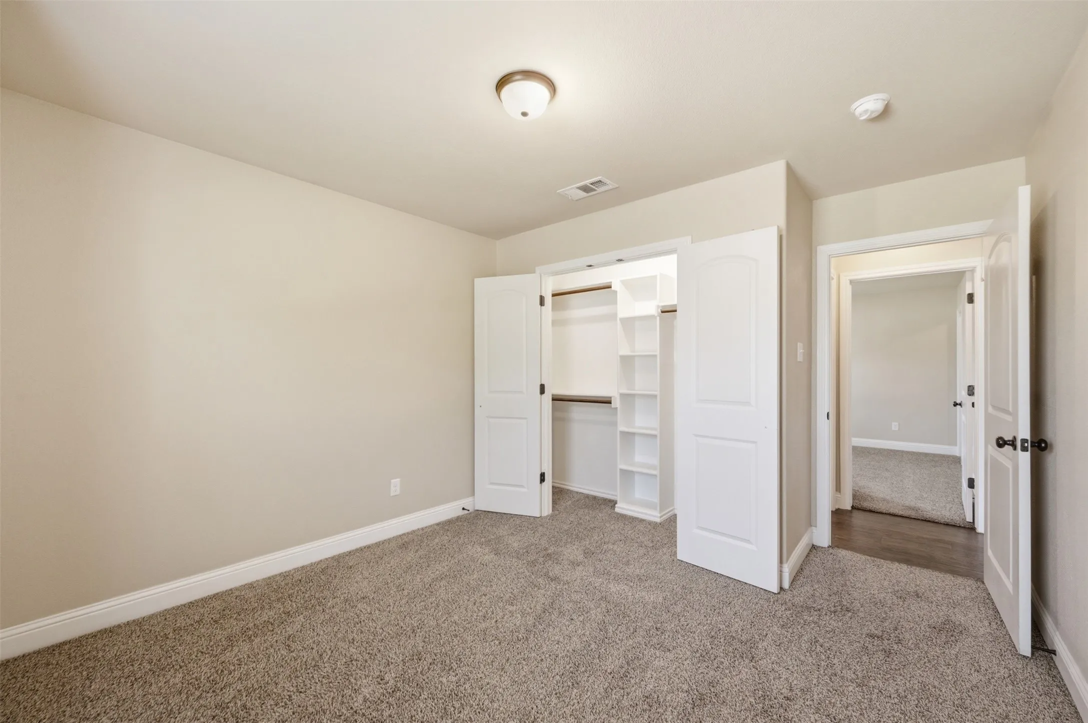 Quadruplex For Rent in Parker County , 131 Sunburst Court, Weatherford, Texas 76087, 3 Bedroom, 2 Bathroom, Garage spaces, 1,100 Sqft, built in 2015, mls#21364064, Real Estate Agent in Weatherford, Homes For Rent in Parker county, Homes For Rent in Weatherford, Realtor in Weatherford Texas, Real Estate Brokerage Independent Realty Texas, Luminita Cordes Realtor