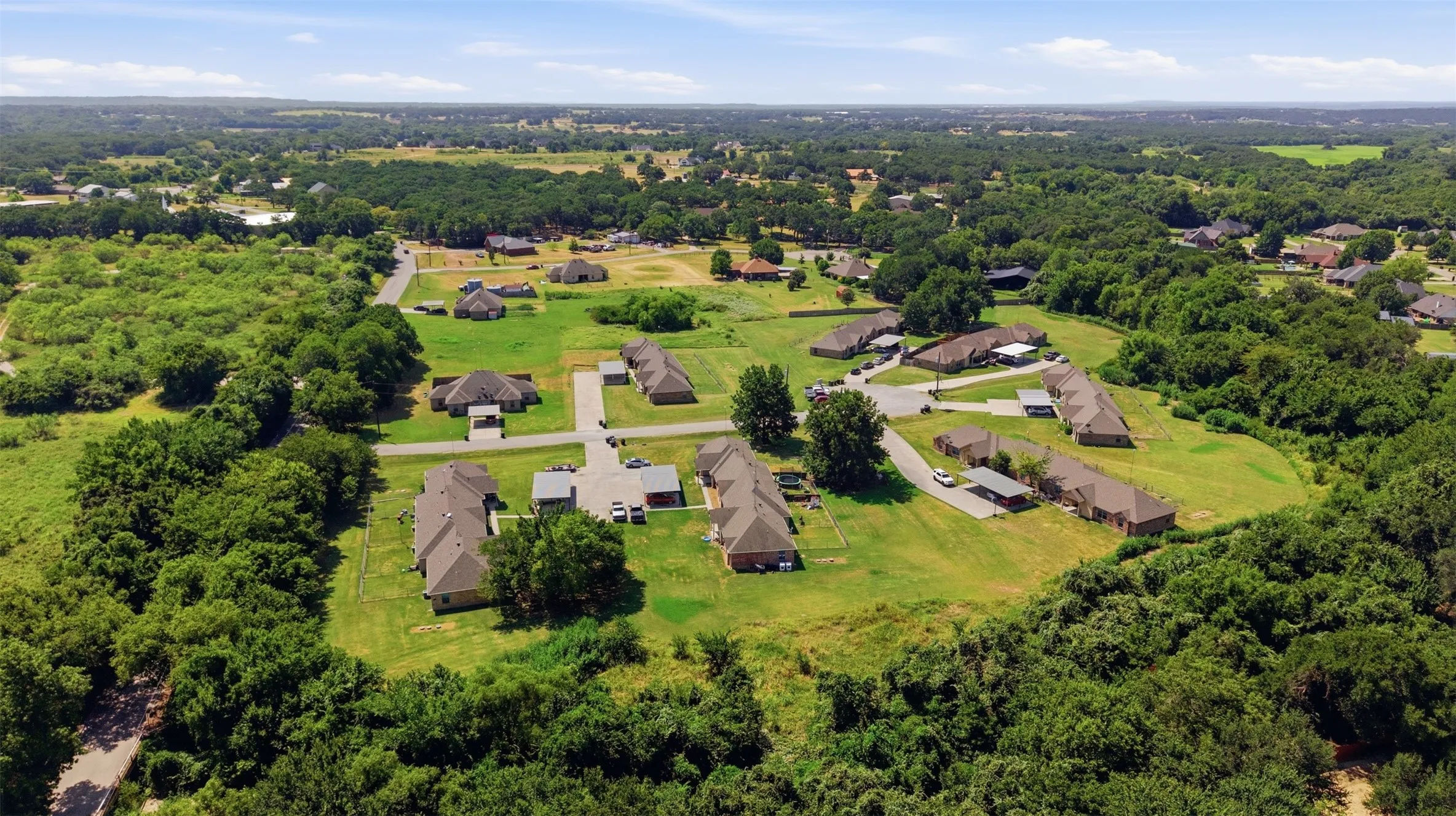 Quadruplex For Rent in Parker County , 131 Sunburst Court, Weatherford, Texas 76087, 3 Bedroom, 2 Bathroom, Garage spaces, 1,100 Sqft, built in 2015, mls#21364064, Real Estate Agent in Weatherford, Homes For Rent in Parker county, Homes For Rent in Weatherford, Realtor in Weatherford Texas, Real Estate Brokerage Independent Realty Texas, Luminita Cordes Realtor