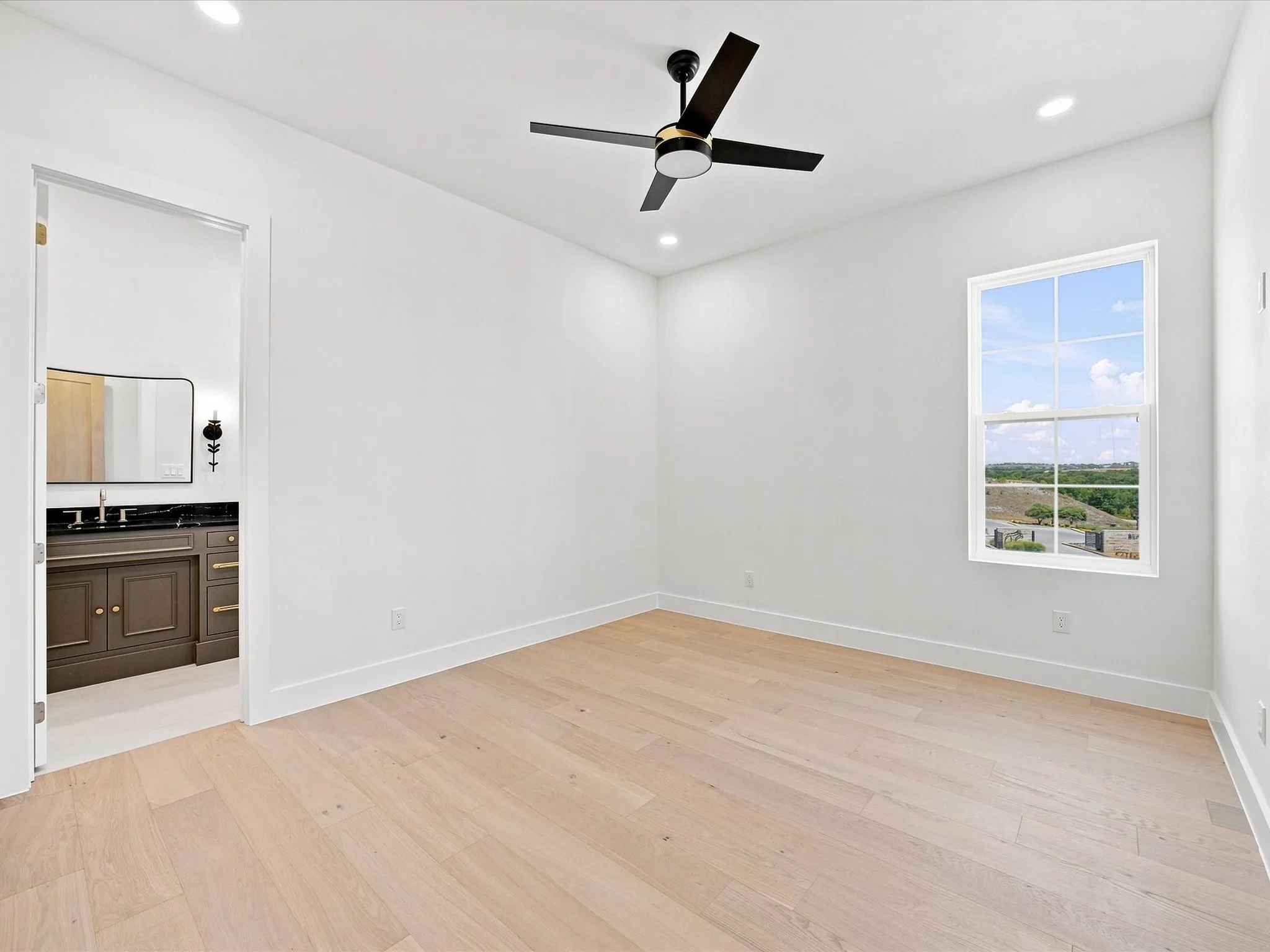 Single Family Residence For Sale in Parker County , 1013 Bear Creek Ranch Rd, Aledo, Texas 76008, 4 Bedroom, 5 Bathroom, 3 Garage spaces, 3,168 Sqft, built in 2026, mls#21365646, Real Estate Agent in Aledo, Homes For Sale in Parker county, Homes For Sale in Aledo, Realtor in Aledo Texas, Real Estate Brokerage Independent Realty Texas, Luminita Cordes Realtor