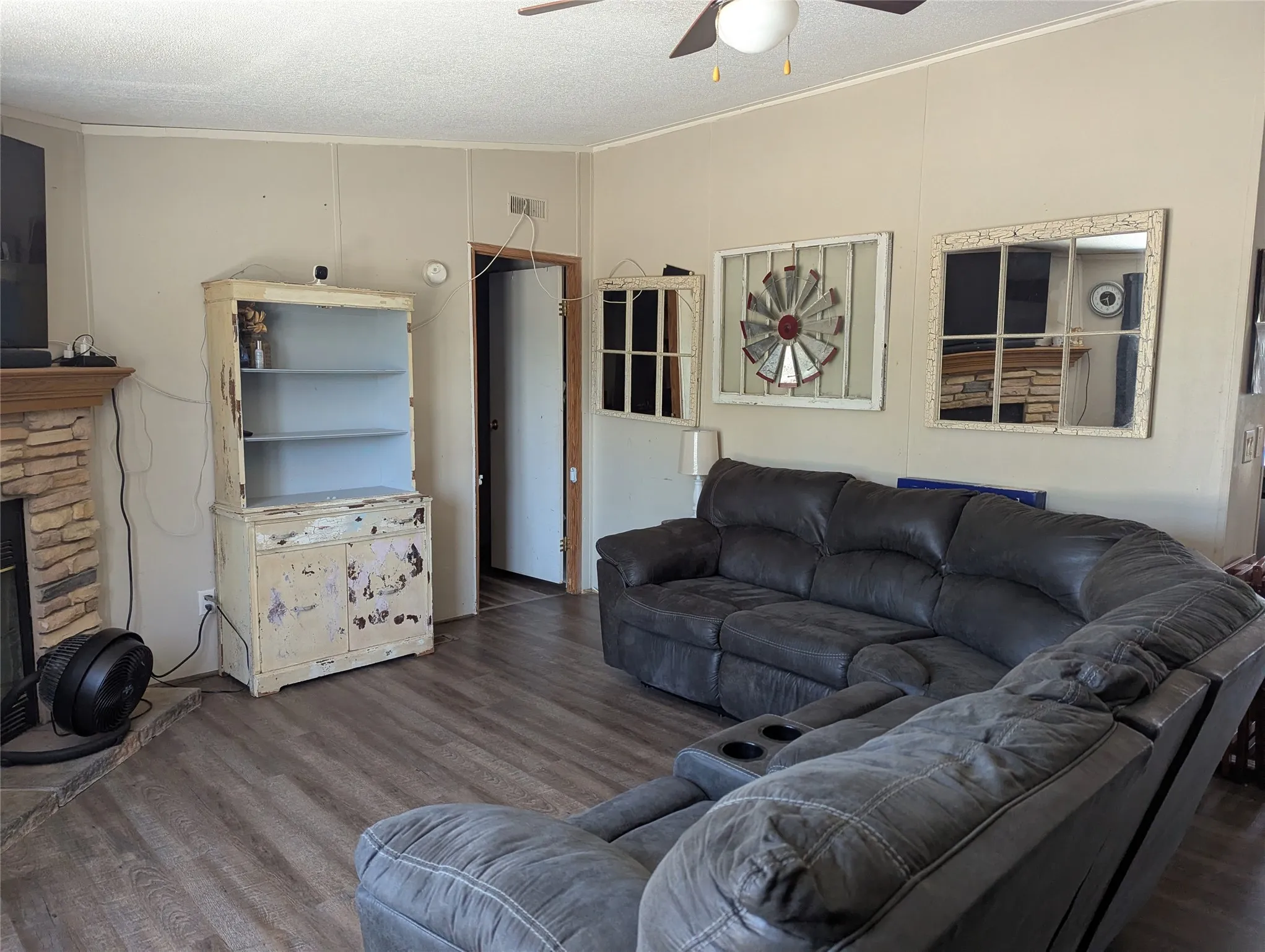 Living Room with Fireplace