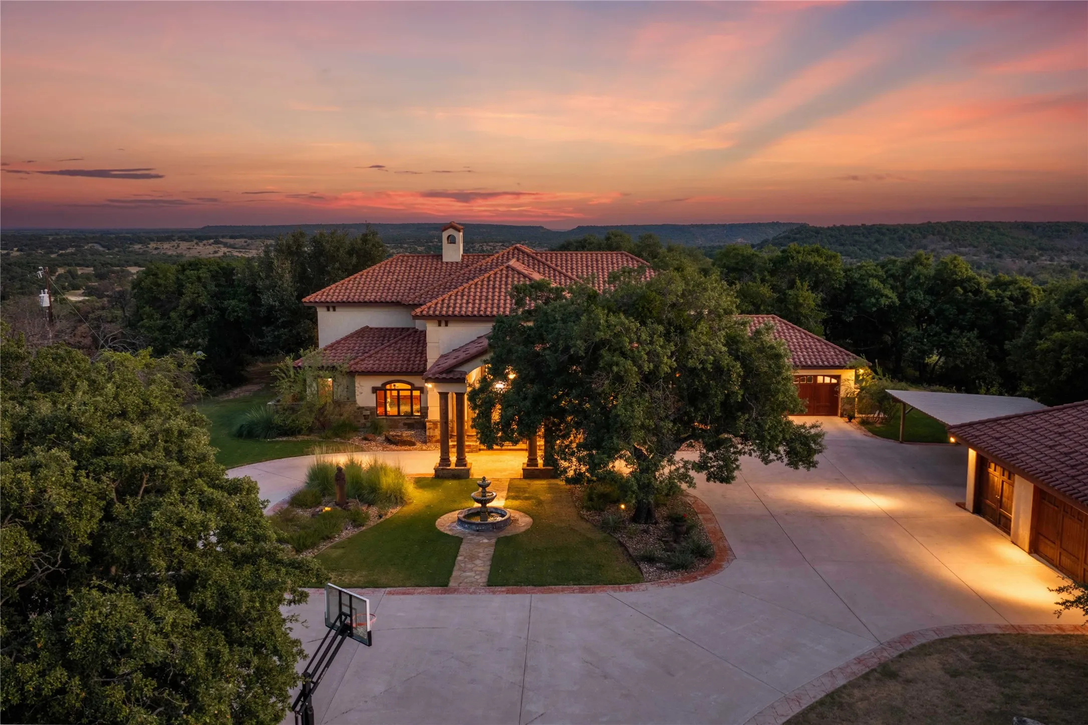 Farm For Sale in Brown County , 15779 County Road 478, May, Texas 76857, 5 Bedroom, 5 Bathroom, 5 Garage spaces, 6,309 Sqft, built in 2010, mls#21366480, Real Estate Agent in May, Homes For Sale in Brown county, Homes For Sale in May, Realtor in May Texas, Real Estate Brokerage Independent Realty Texas, Luminita Cordes Realtor