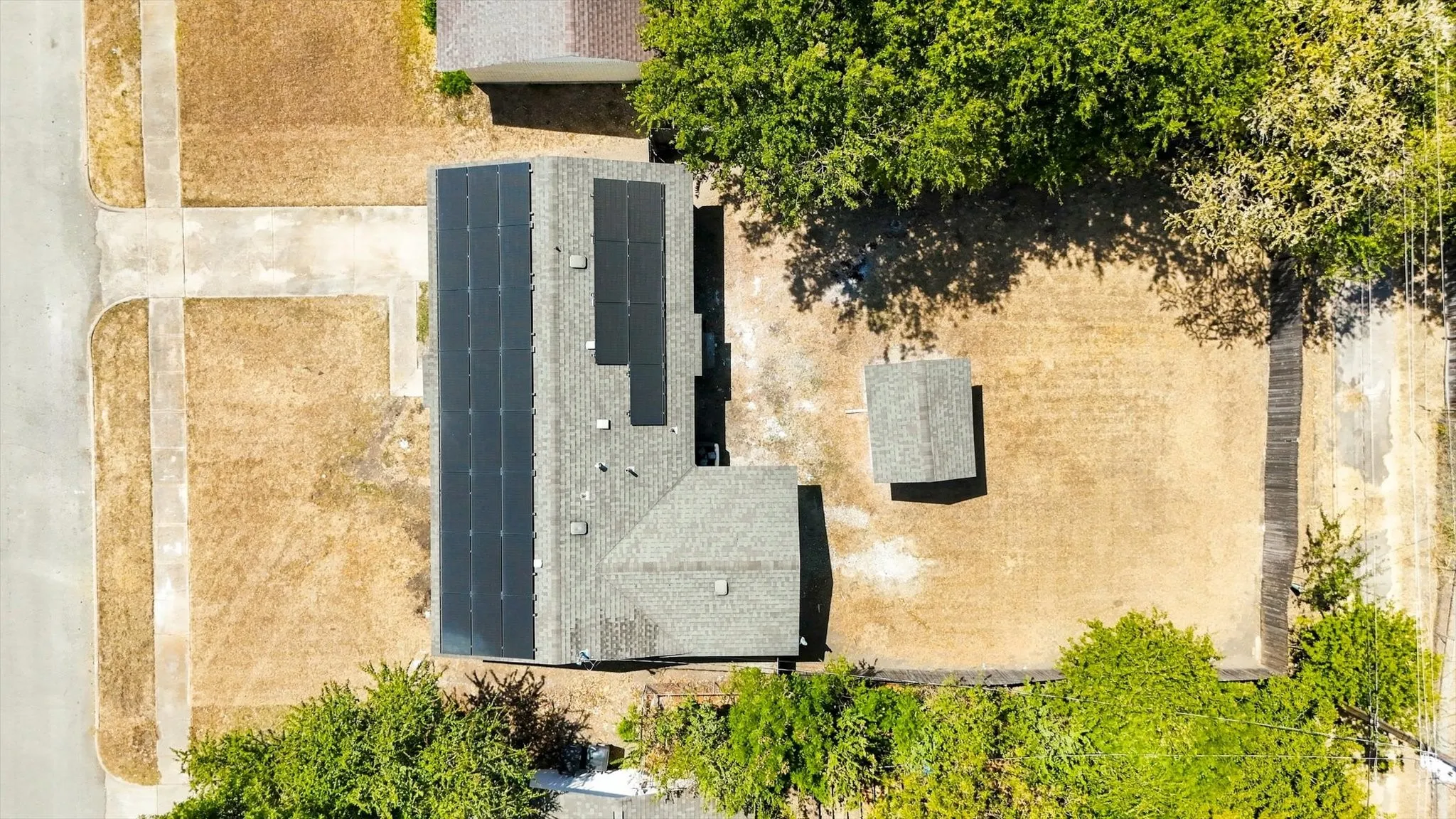 Roofline featuring multiple solar panels