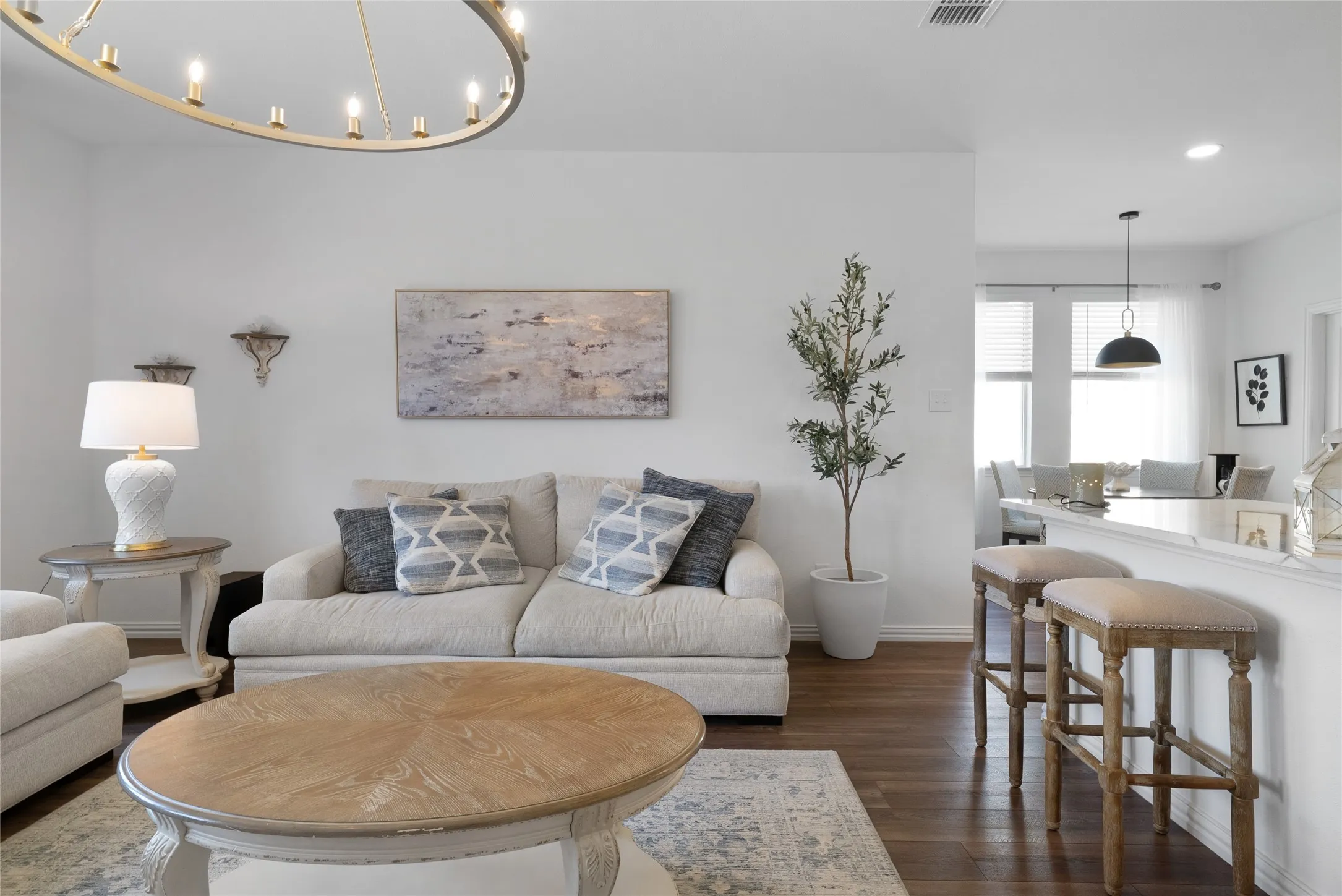 Single Family Residence For Rent in Collin County , 5222 Fallenstone Way, Princeton, Texas 75407, 4 Bedroom, 2 Bathroom, 2 Garage spaces, 1,994 Sqft, built in 2021, mls#21360421, Real Estate Agent in Princeton, Homes For Rent in Collin county, Homes For Rent in Princeton, Realtor in Princeton Texas, Real Estate Brokerage Independent Realty Texas, Luminita Cordes Realtor
