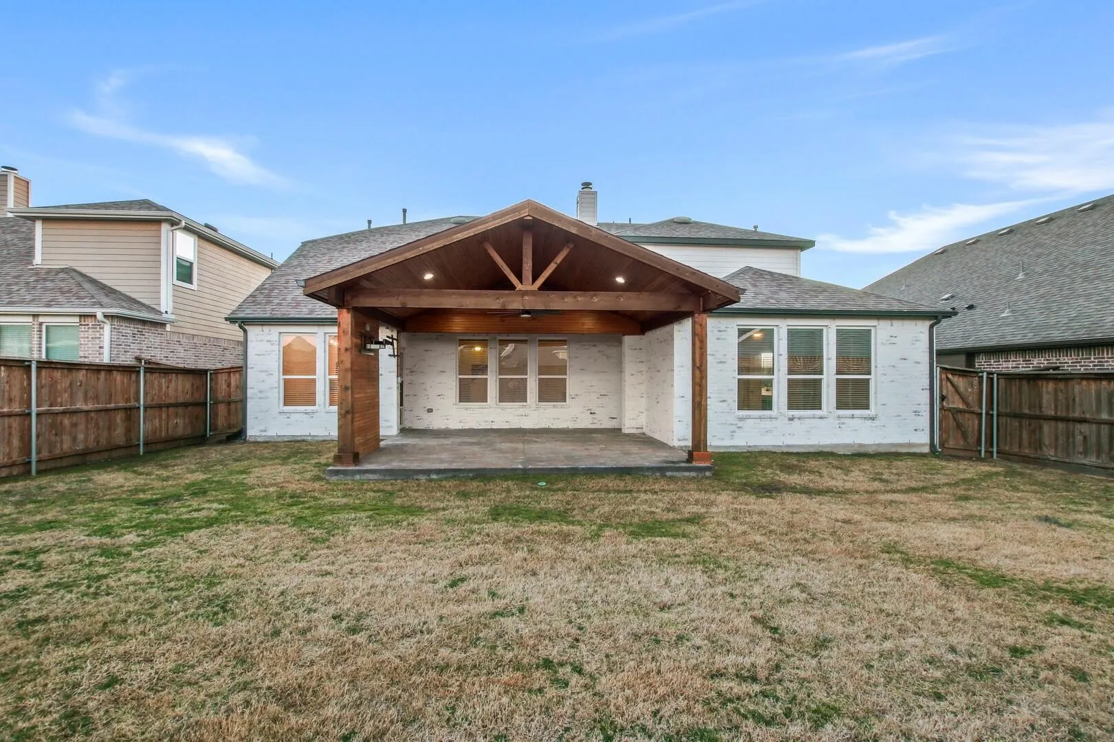Single Family Residence For Rent in Collin County , 4408 Switchgrass Street, Celina, Texas 75009, 5 Bedroom, 3 Bathroom, 3 Garage spaces, 3,128 Sqft, built in 2015, mls#21354853, Real Estate Agent in Celina, Homes For Rent in Collin county, Homes For Rent in Celina, Realtor in Celina Texas, Real Estate Brokerage Independent Realty Texas, Luminita Cordes Realtor