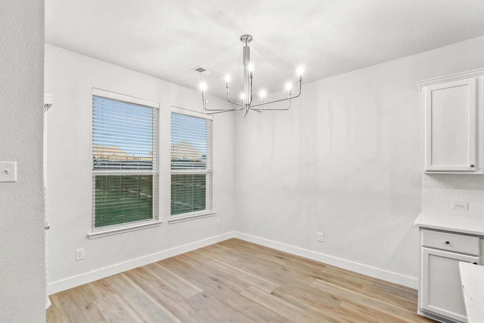 Single Family Residence For Rent in Collin County , 4408 Switchgrass Street, Celina, Texas 75009, 5 Bedroom, 3 Bathroom, 3 Garage spaces, 3,128 Sqft, built in 2015, mls#21354853, Real Estate Agent in Celina, Homes For Rent in Collin county, Homes For Rent in Celina, Realtor in Celina Texas, Real Estate Brokerage Independent Realty Texas, Luminita Cordes Realtor