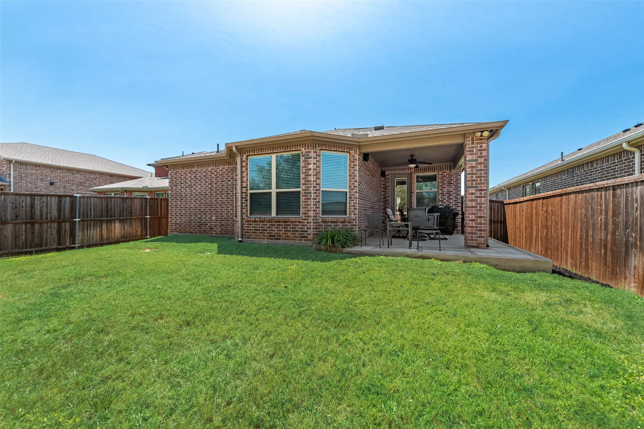 Single Family Residence For Rent in Dallas County , 1919 Livingston Road, Irving, Texas 75062, 3 Bedroom, 2 Bathroom, 2 Garage spaces, 1,588 Sqft, built in 2018, mls#21365719, Real Estate Agent in Irving, Homes For Rent in Dallas county, Homes For Rent in Irving, Realtor in Irving Texas, Real Estate Brokerage Independent Realty Texas, Luminita Cordes Realtor